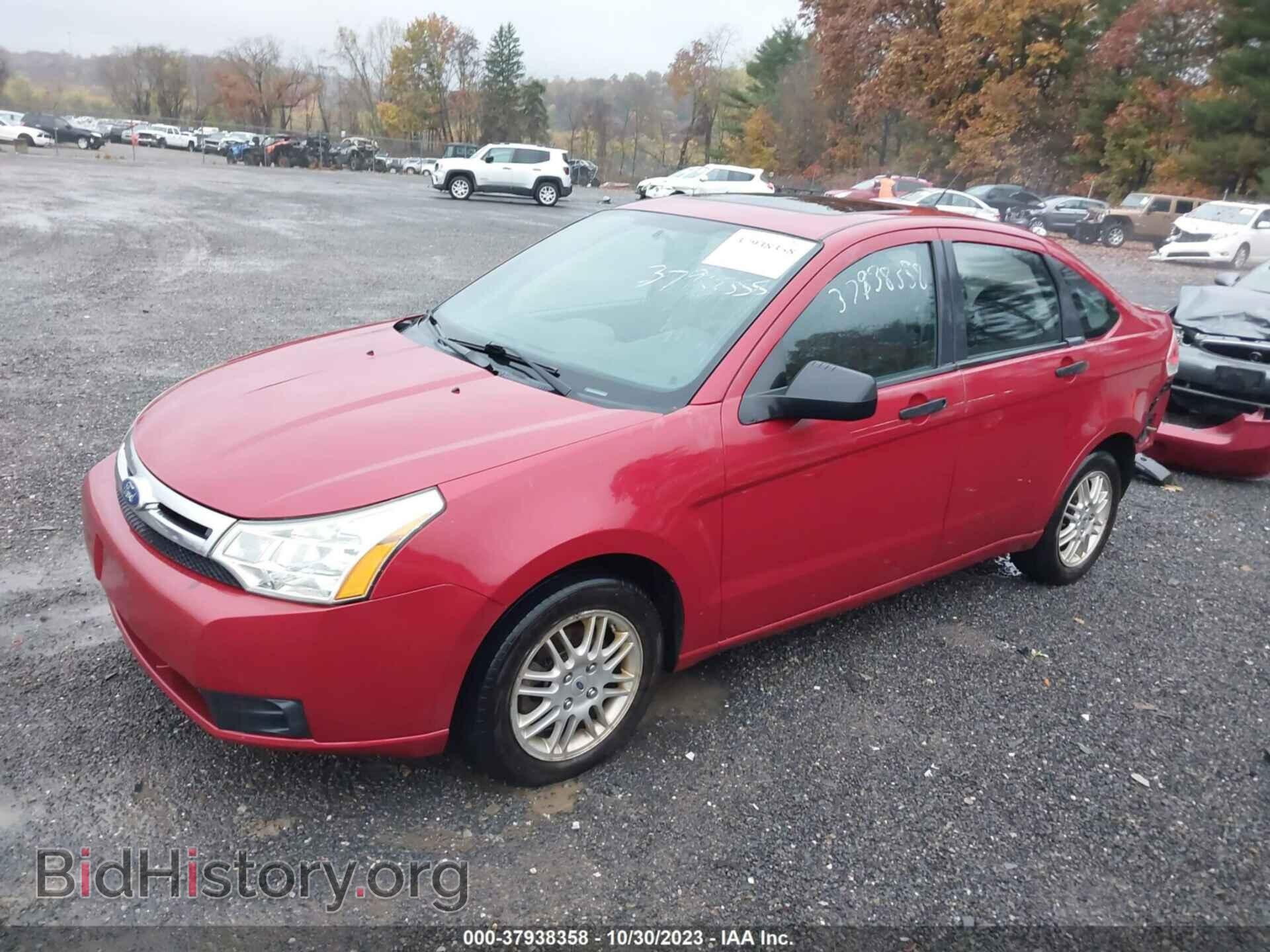 2010 FORD FOCUS - VIN: 1FAHP3FN3AW271920 - Фото 2