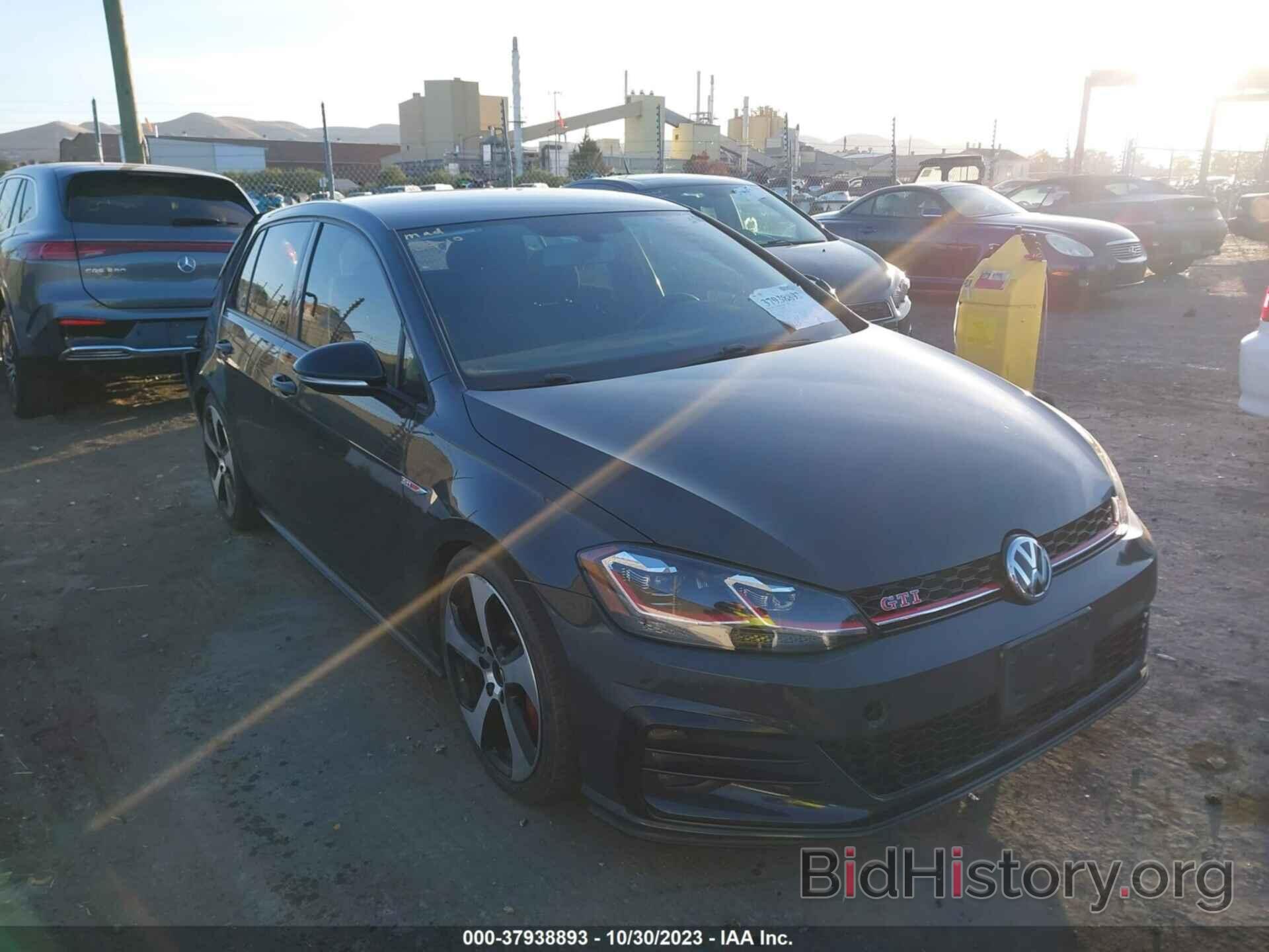 Photo 3VW5T7AU0KM004411 - VOLKSWAGEN GOLF GTI 2019