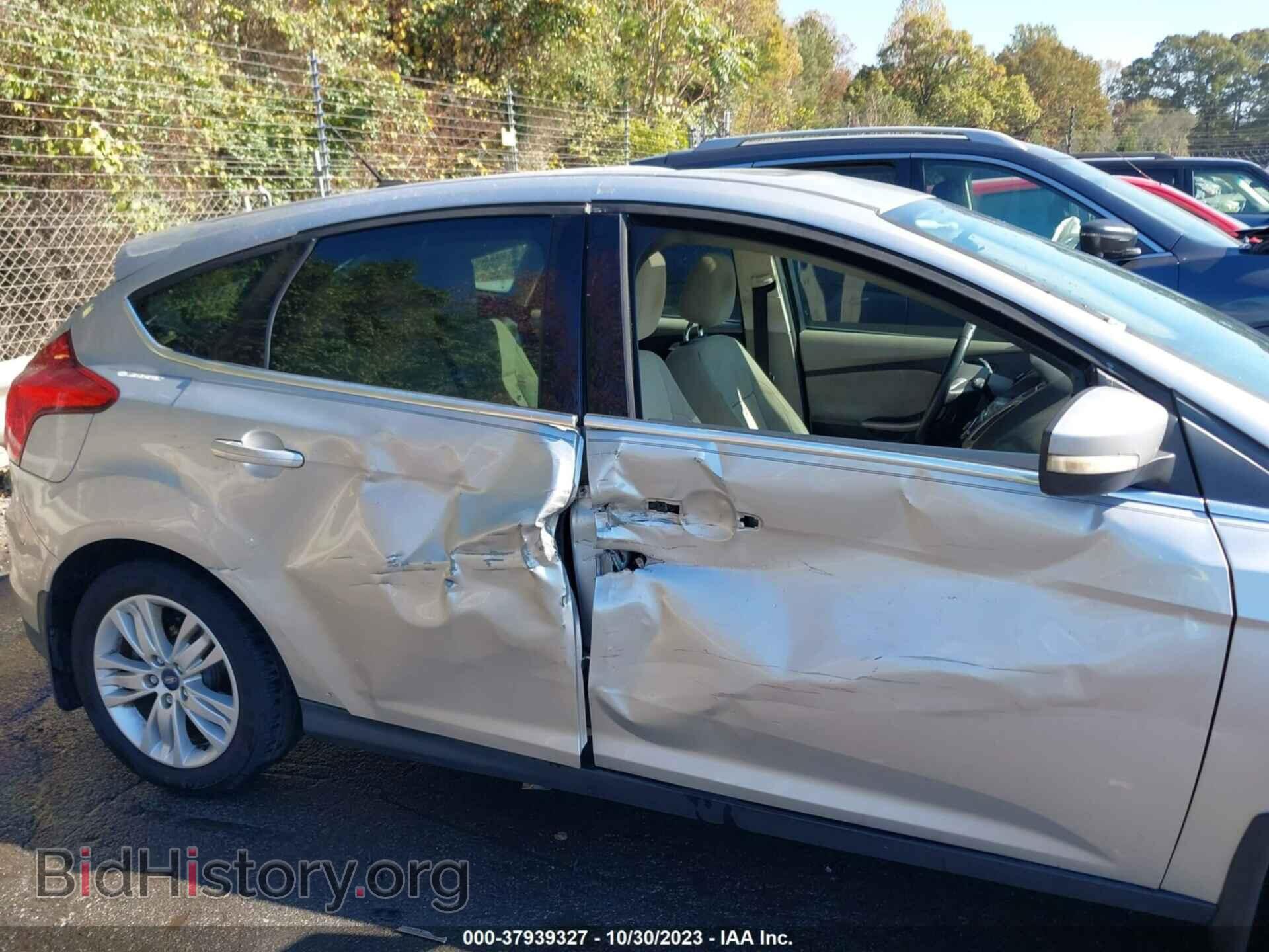 2012 FORD FOCUS - VIN: 1FAHP3M2XCL247241 - Фото 13