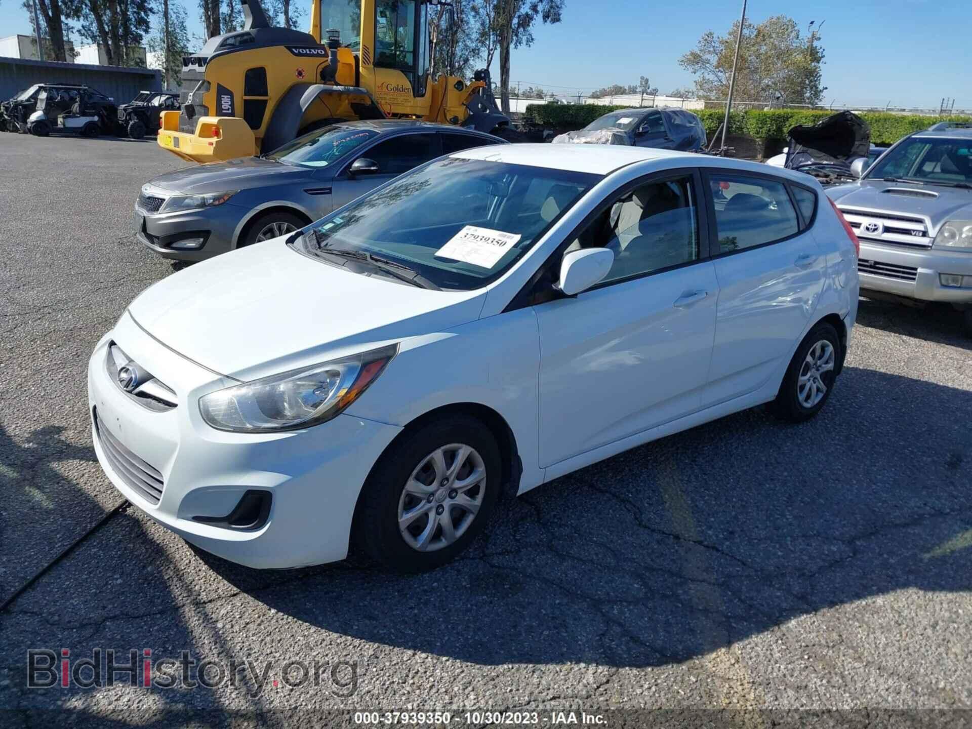 2014 HYUNDAI ACCENT - VIN: KMHCT5AE0EU194908 - Фото 2
