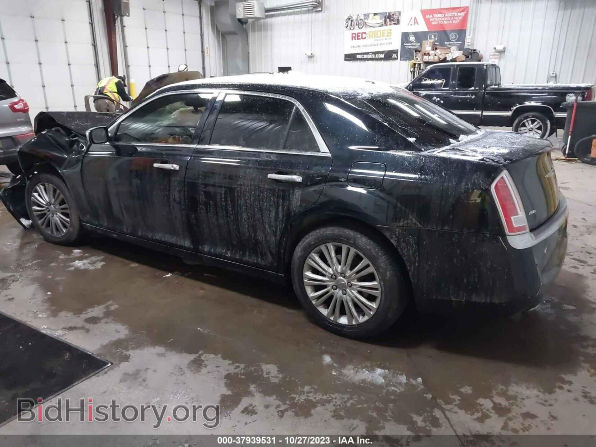 2013 CHRYSLER 300C - VIN: 2C3CCASG1DH564802 - Фото 3