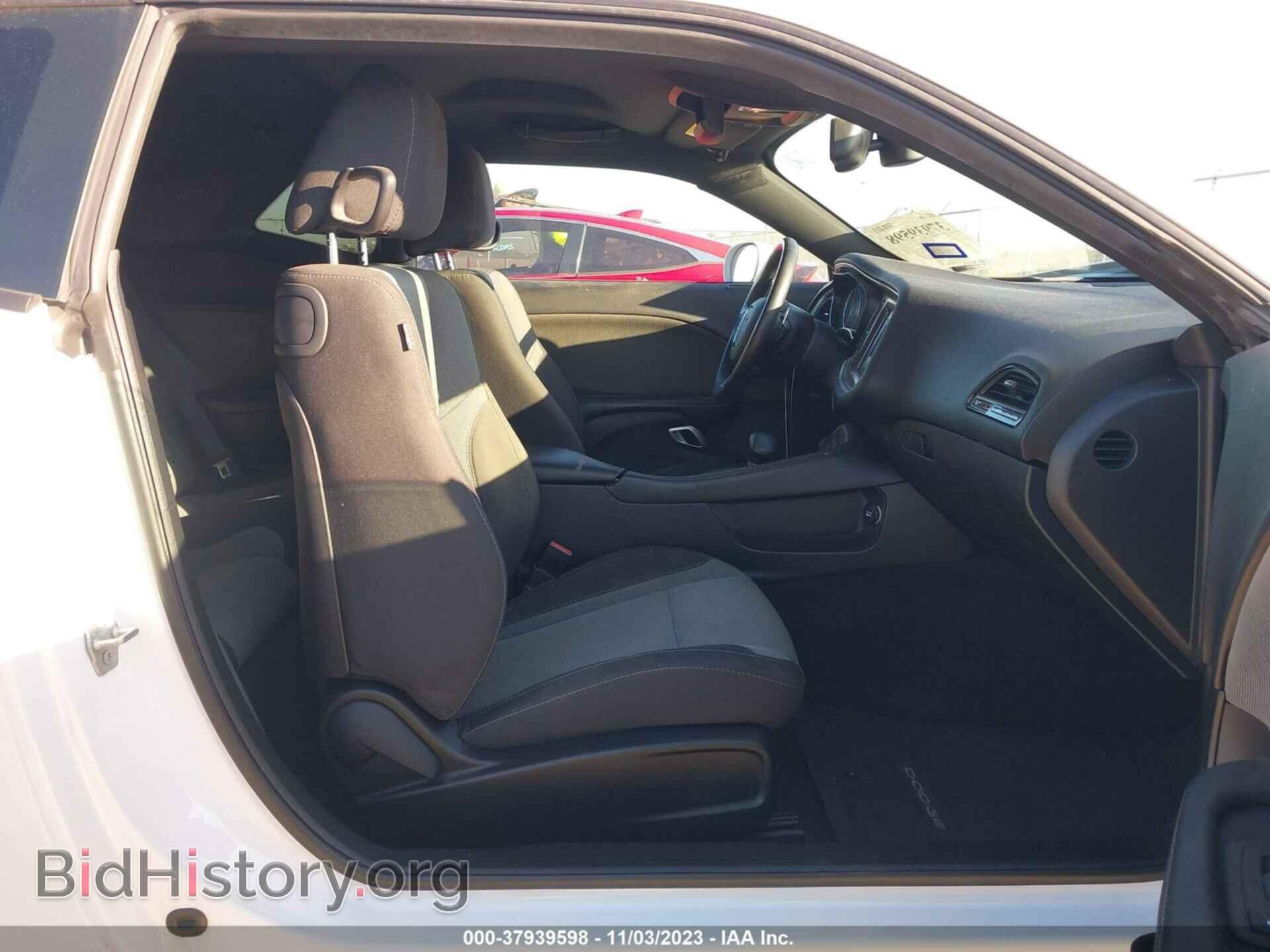 2016 DODGE CHALLENGER - VIN: 2C3CDZAG2GH145536 - Фото 5