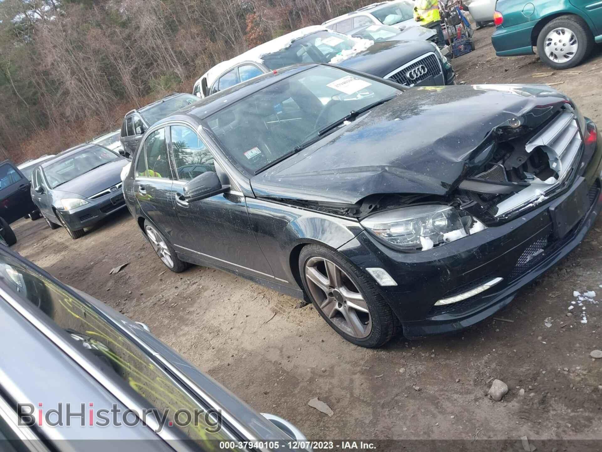 Photo WDDGF8BB5BR169056 - MERCEDES-BENZ C-CLASS 2011
