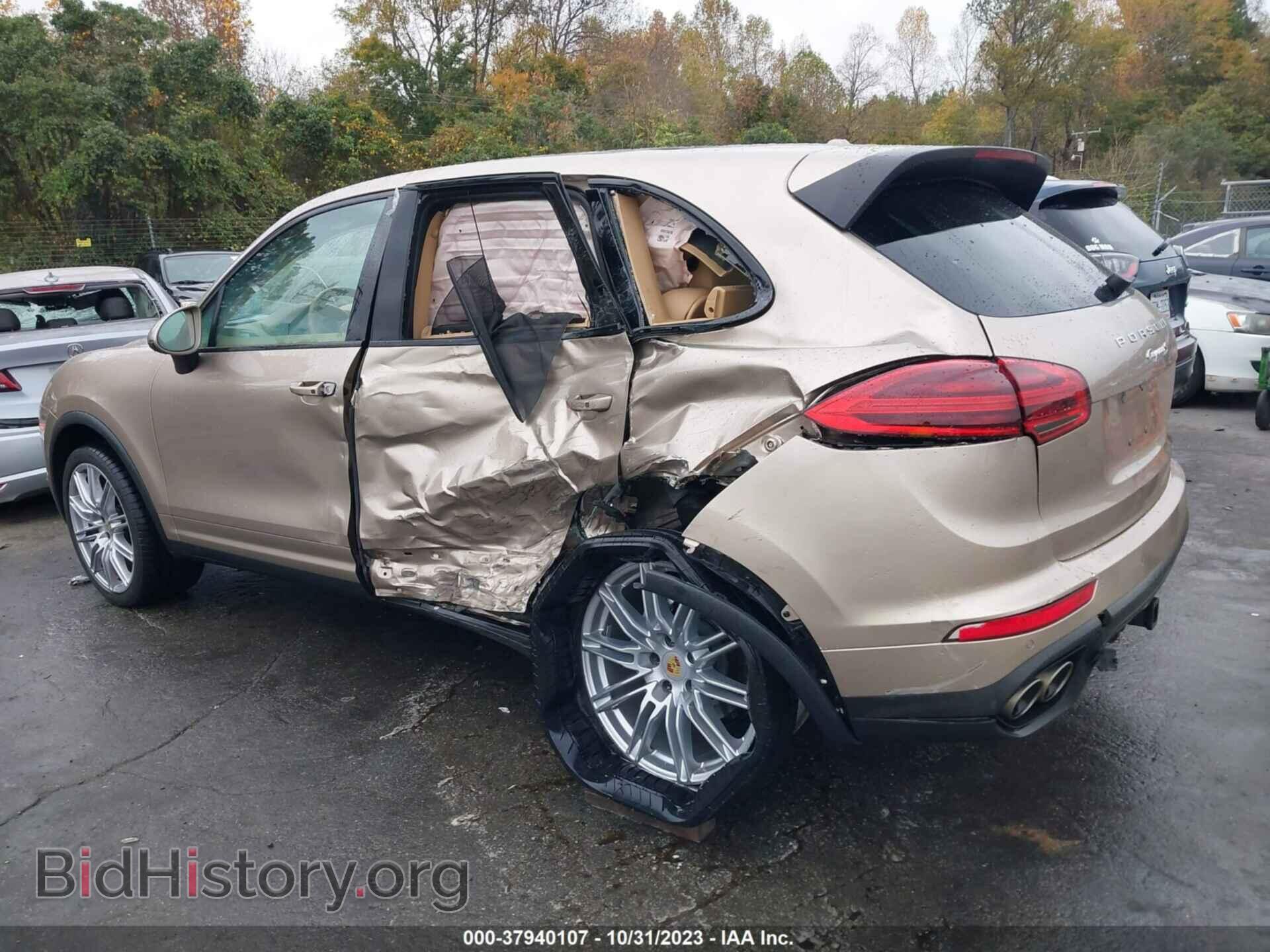 2016 PORSCHE CAYENNE - VIN: WP1AB2A22GLA97025 - Фото 3