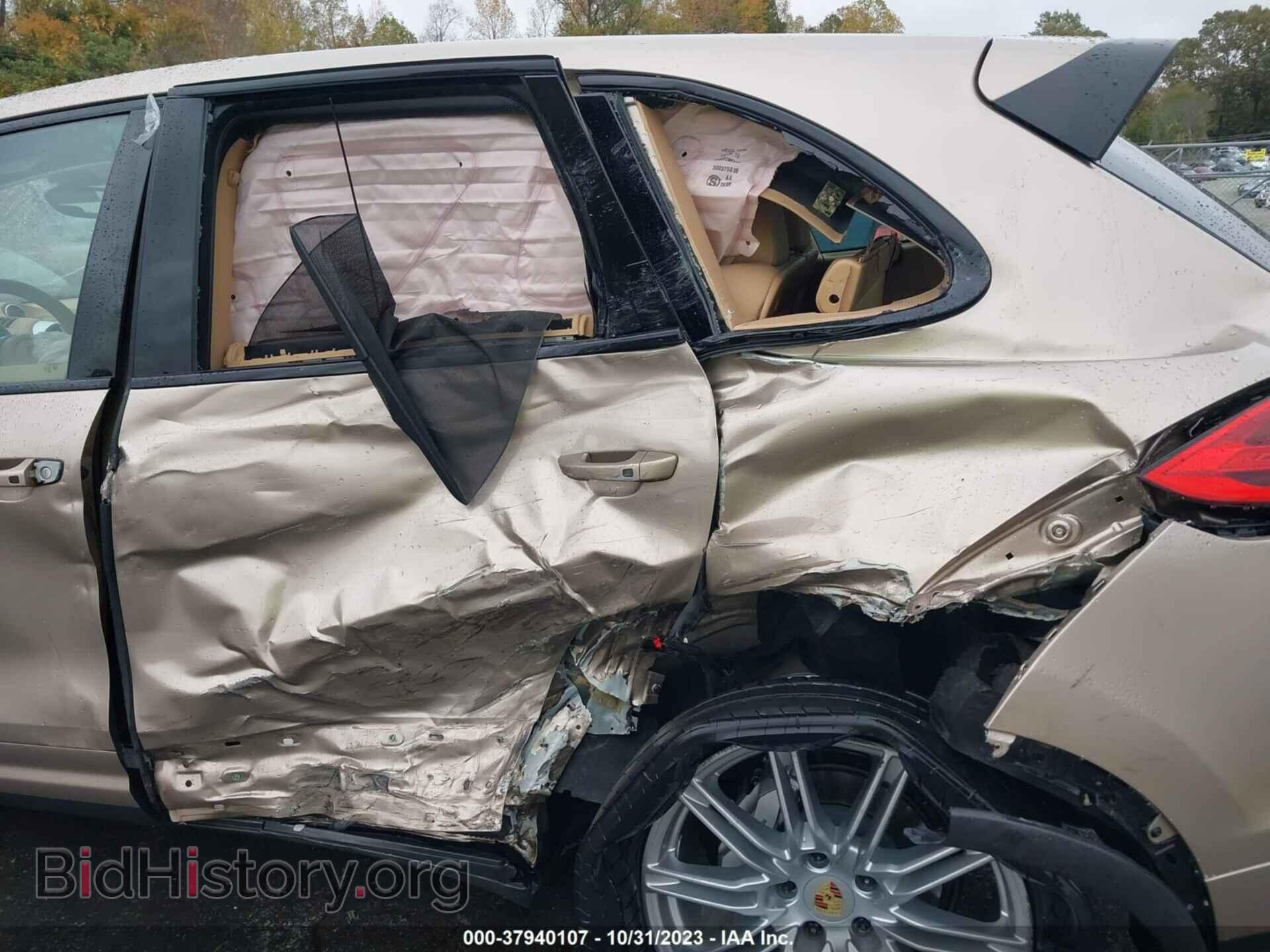 2016 PORSCHE CAYENNE - VIN: WP1AB2A22GLA97025 - Фото 6