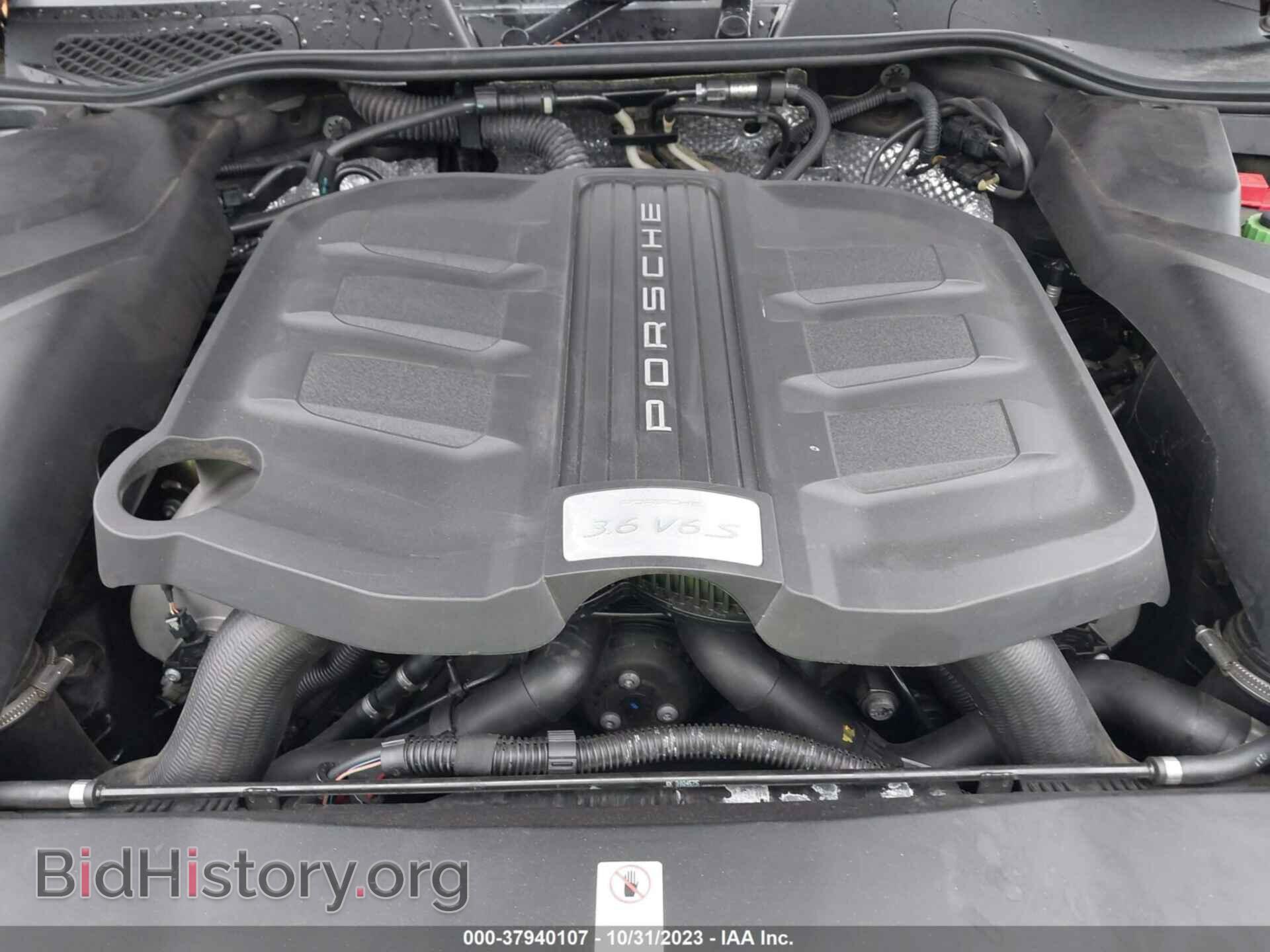 2016 PORSCHE CAYENNE - VIN: WP1AB2A22GLA97025 - Фото 10