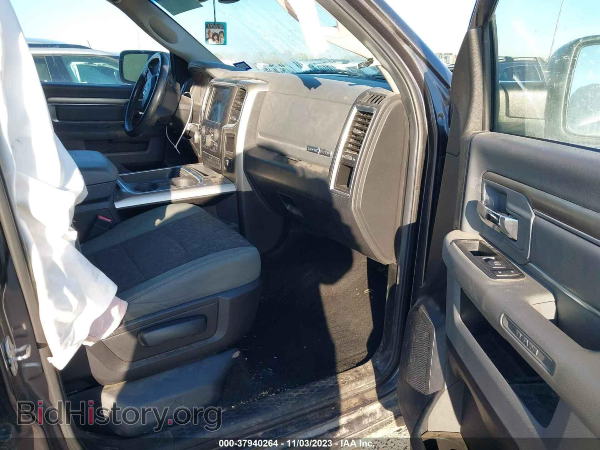 2016 RAM 1500 - VIN: 1C6RR6LT7GS275330 - Фото 5