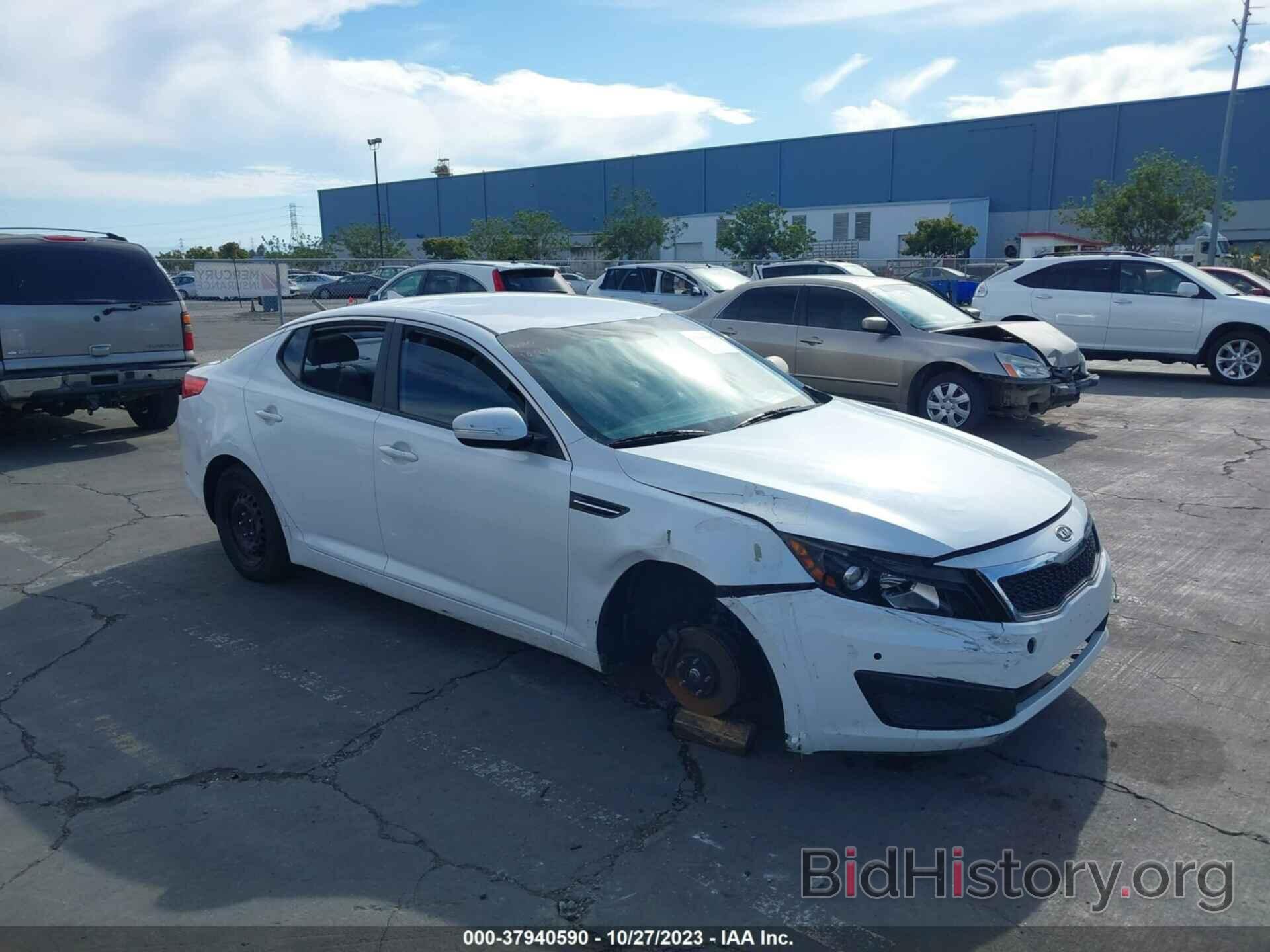 Photo KNAGM4A73B5066969 - KIA OPTIMA 2011