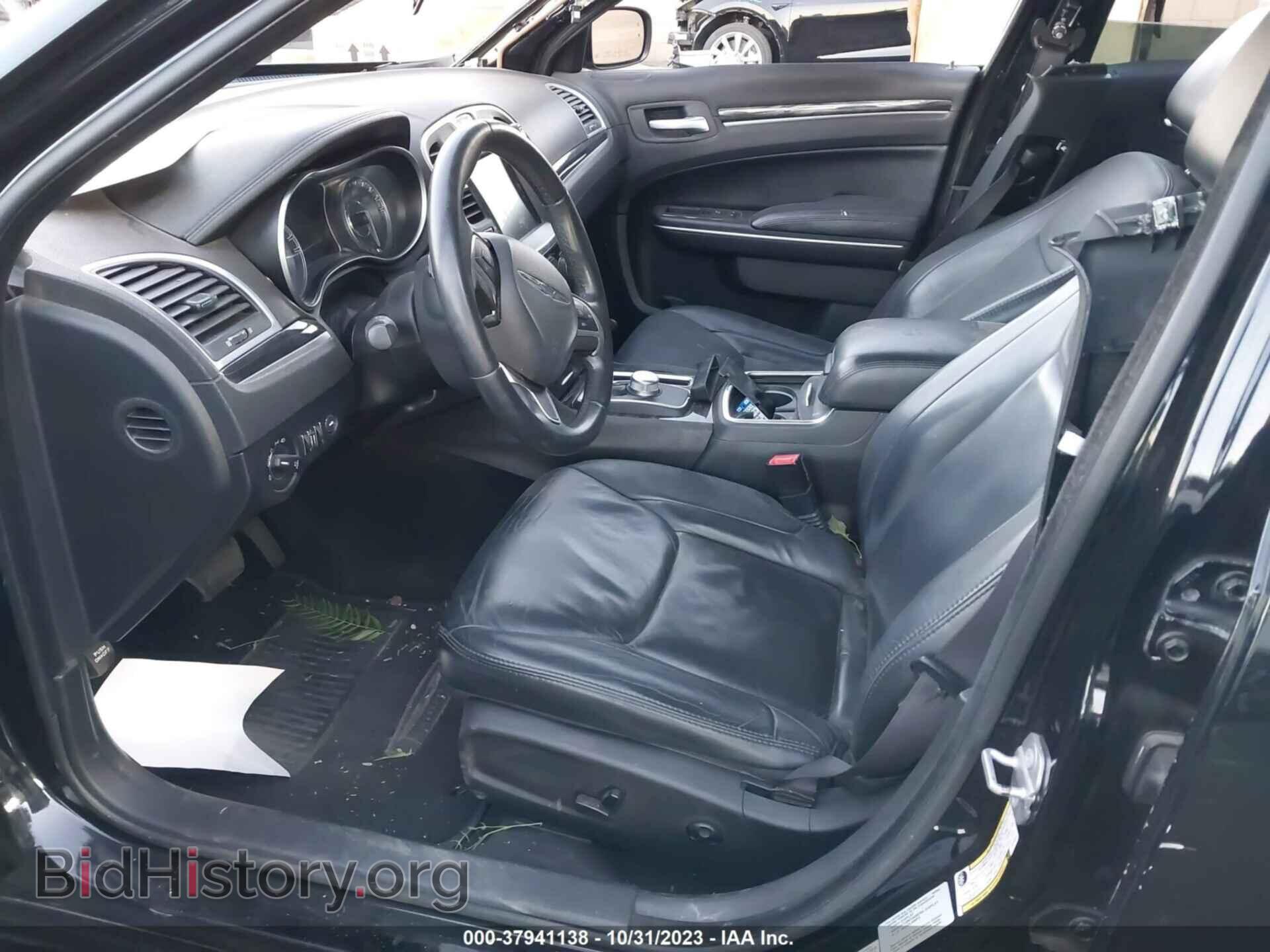 2016 CHRYSLER 300 - VIN: 2C3CCAAG0GH142073 - Фото 5