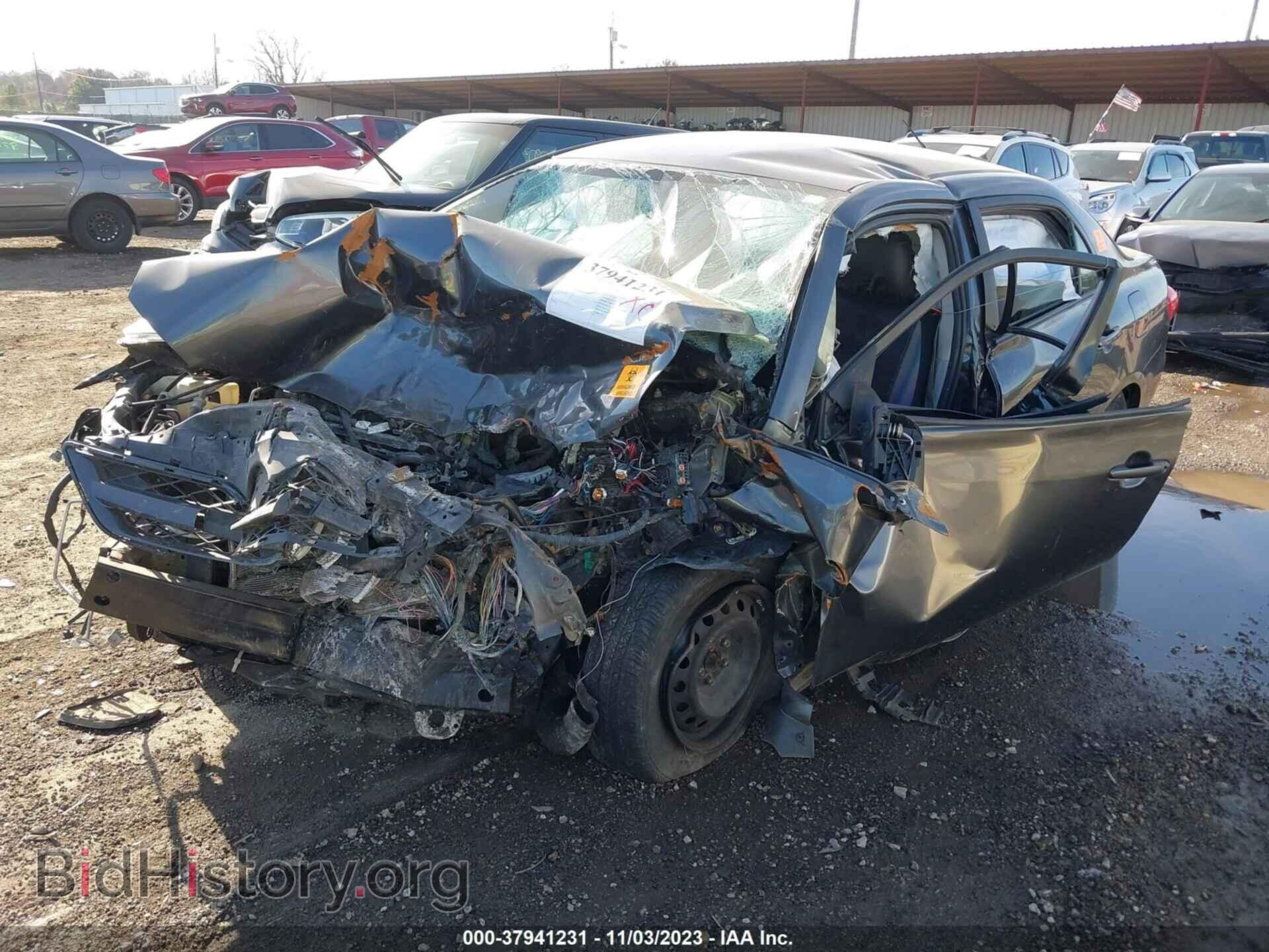 2011 TOYOTA COROLLA - VIN: 2T1BU4EE8BC681705 - Фото 2