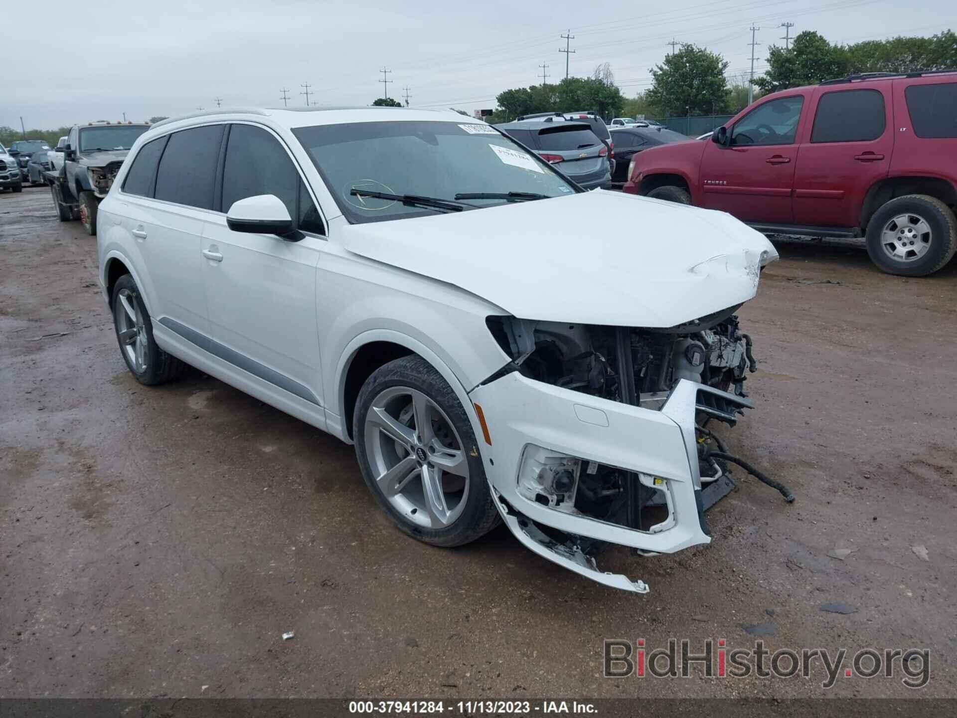 Photo WA1VAAF7XKD011476 - AUDI Q7 2019