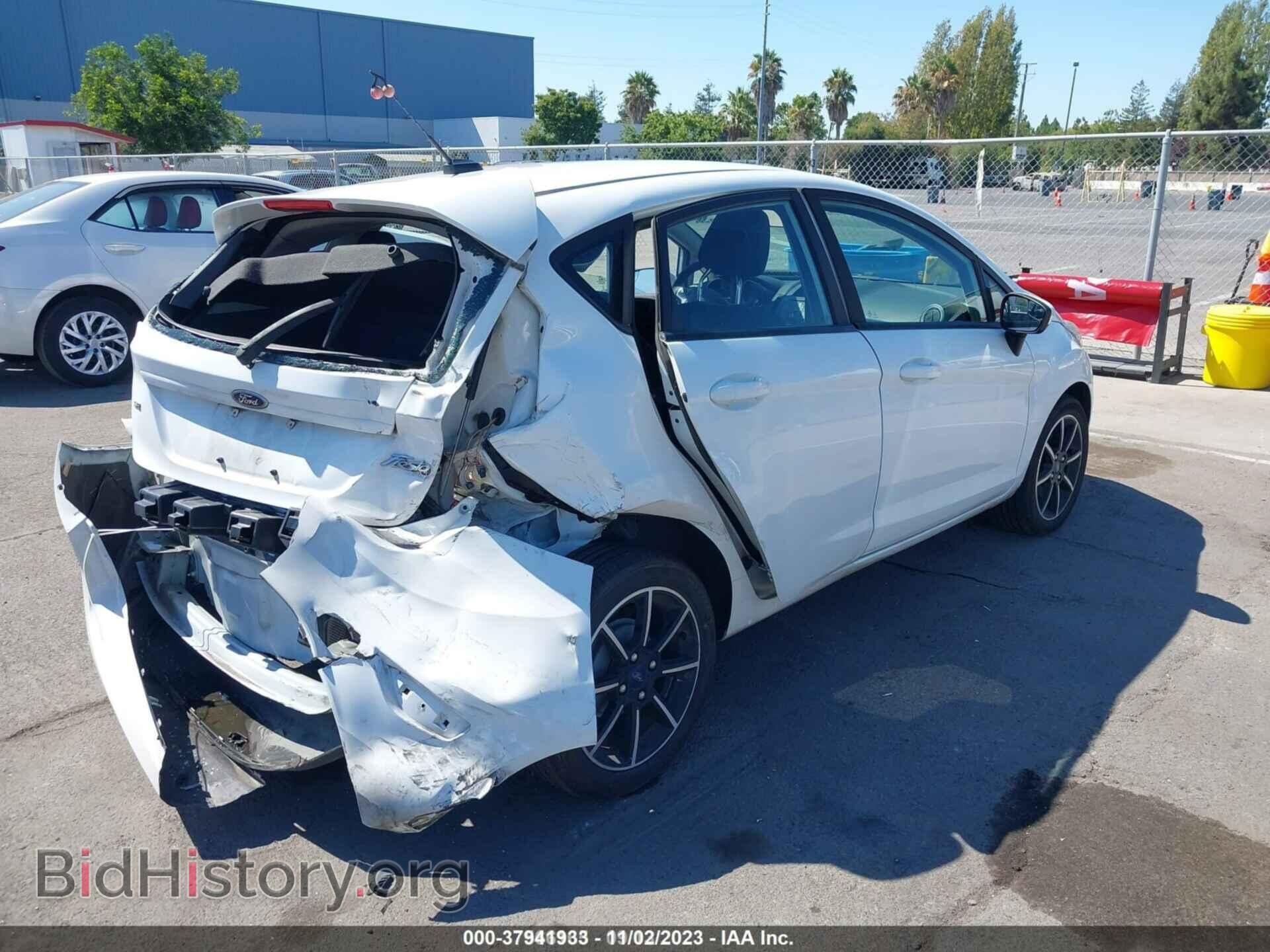 2017 FORD FIESTA - VIN: 3FADP4EJ2HM112853 - Фото 4