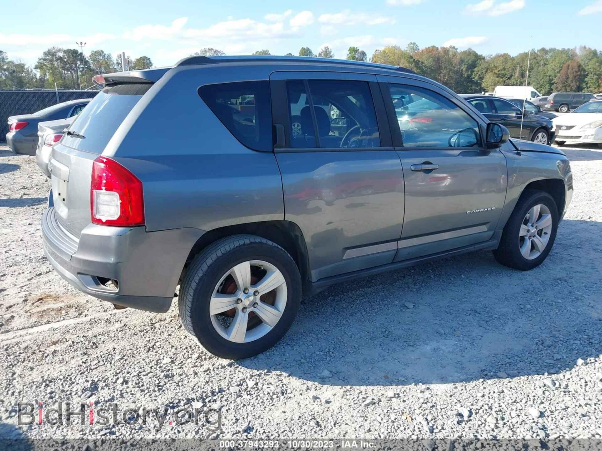 2011 JEEP COMPASS - VIN: 1J4NT1FA8BD260557 - Photo 4