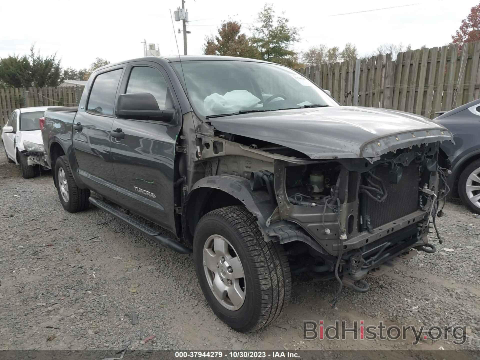 Photo 5TFDM5F13BX016089 - TOYOTA TUNDRA 4WD TRUCK 2011