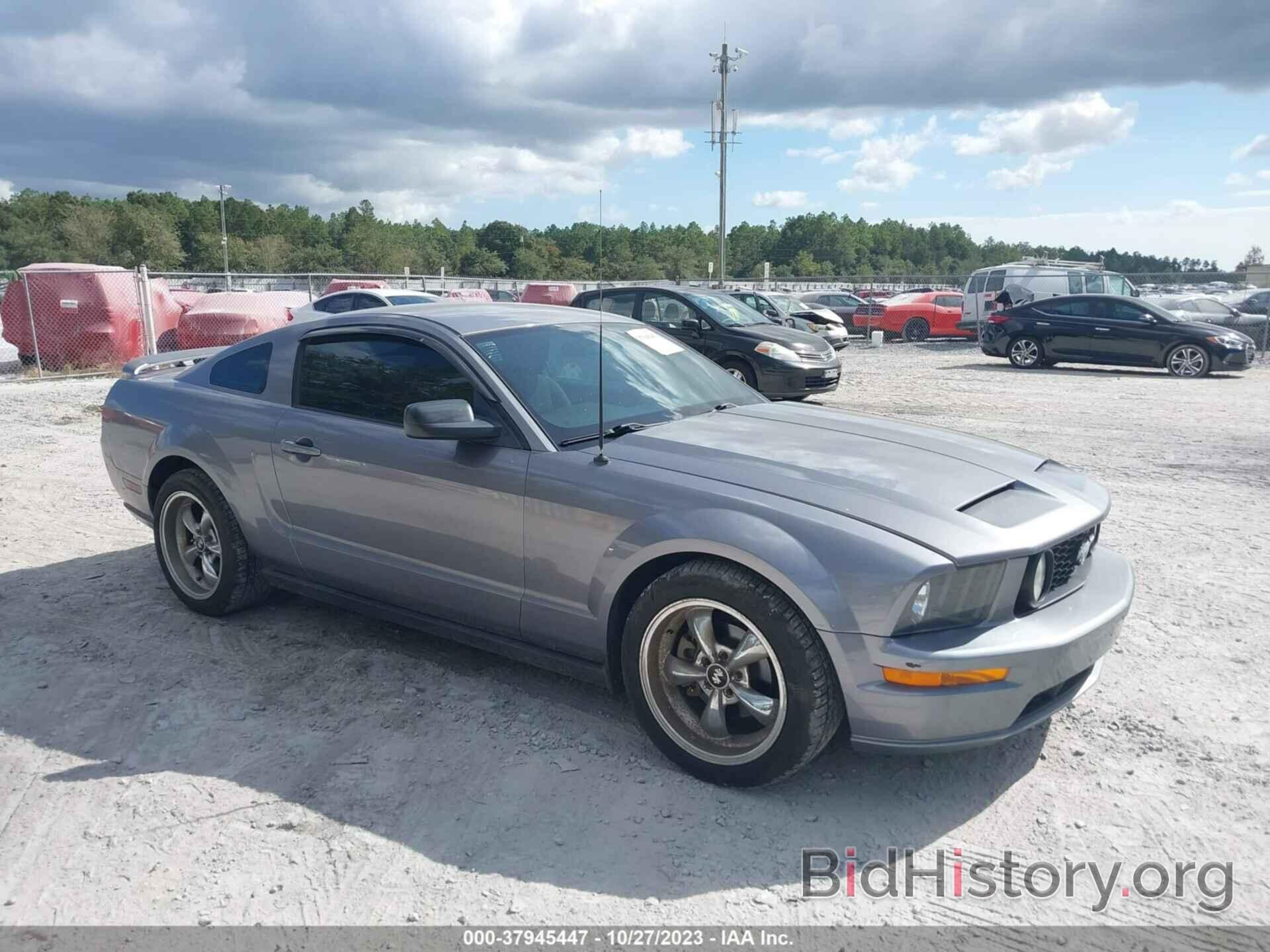 Photo 1ZVFT80N565224174 - FORD MUSTANG 2006