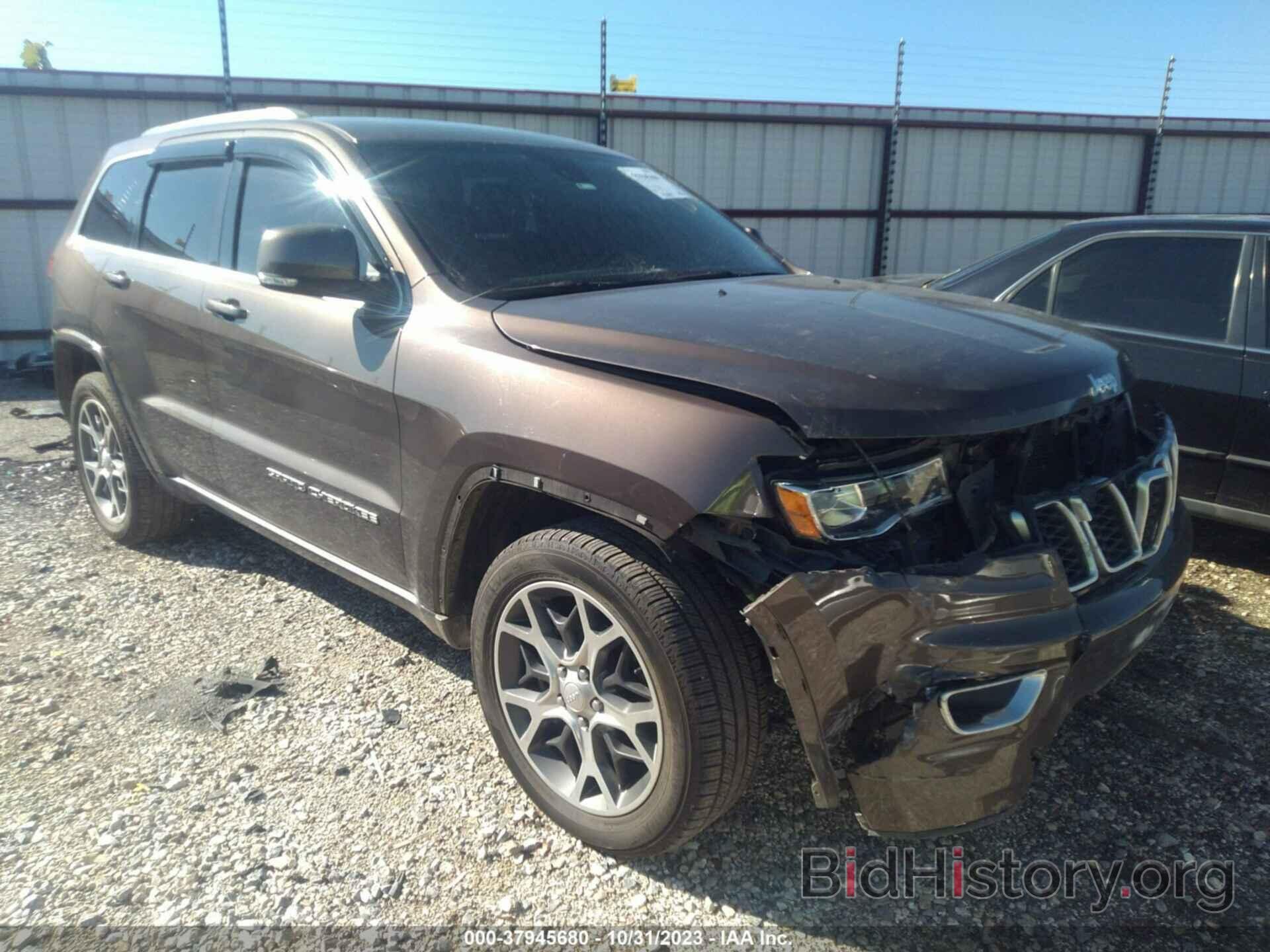 Photo 1C4RJFBG0JC210812 - JEEP GRAND CHEROKEE 2018