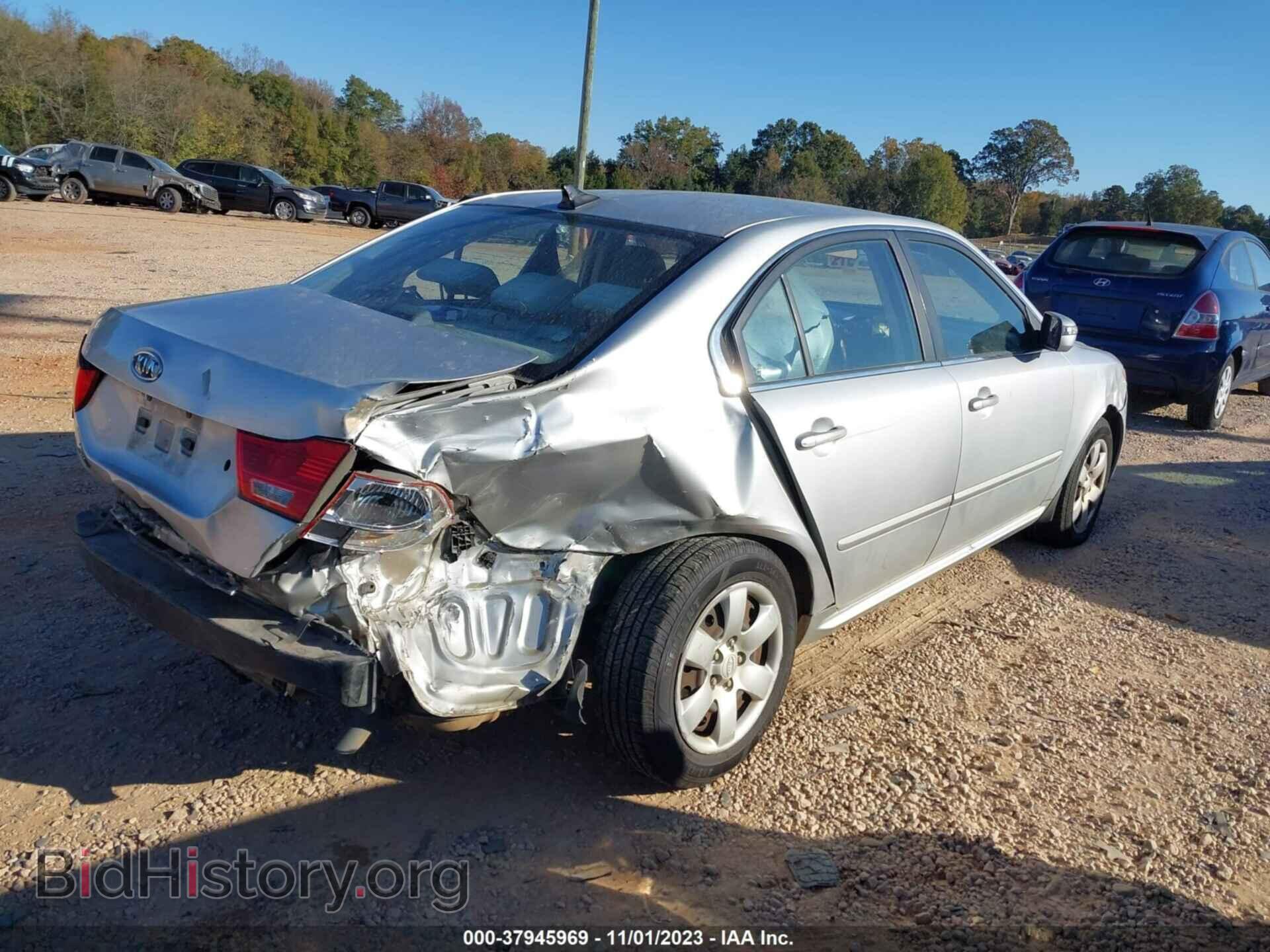 2010 KIA OPTIMA - VIN: KNAGG4A8XA5423224 - Фото 4