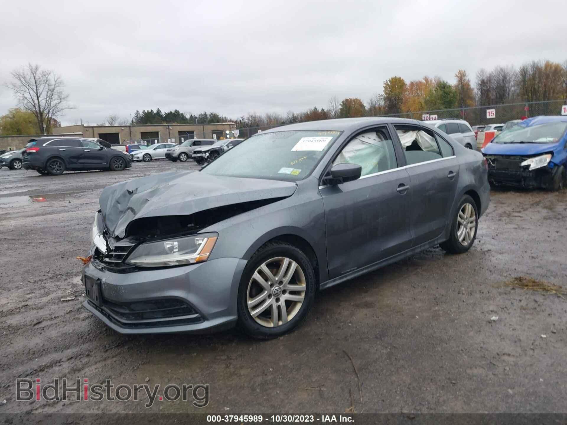 2017 VOLKSWAGEN JETTA - VIN: 3VW2B7AJ4HM269207 - Фото 2