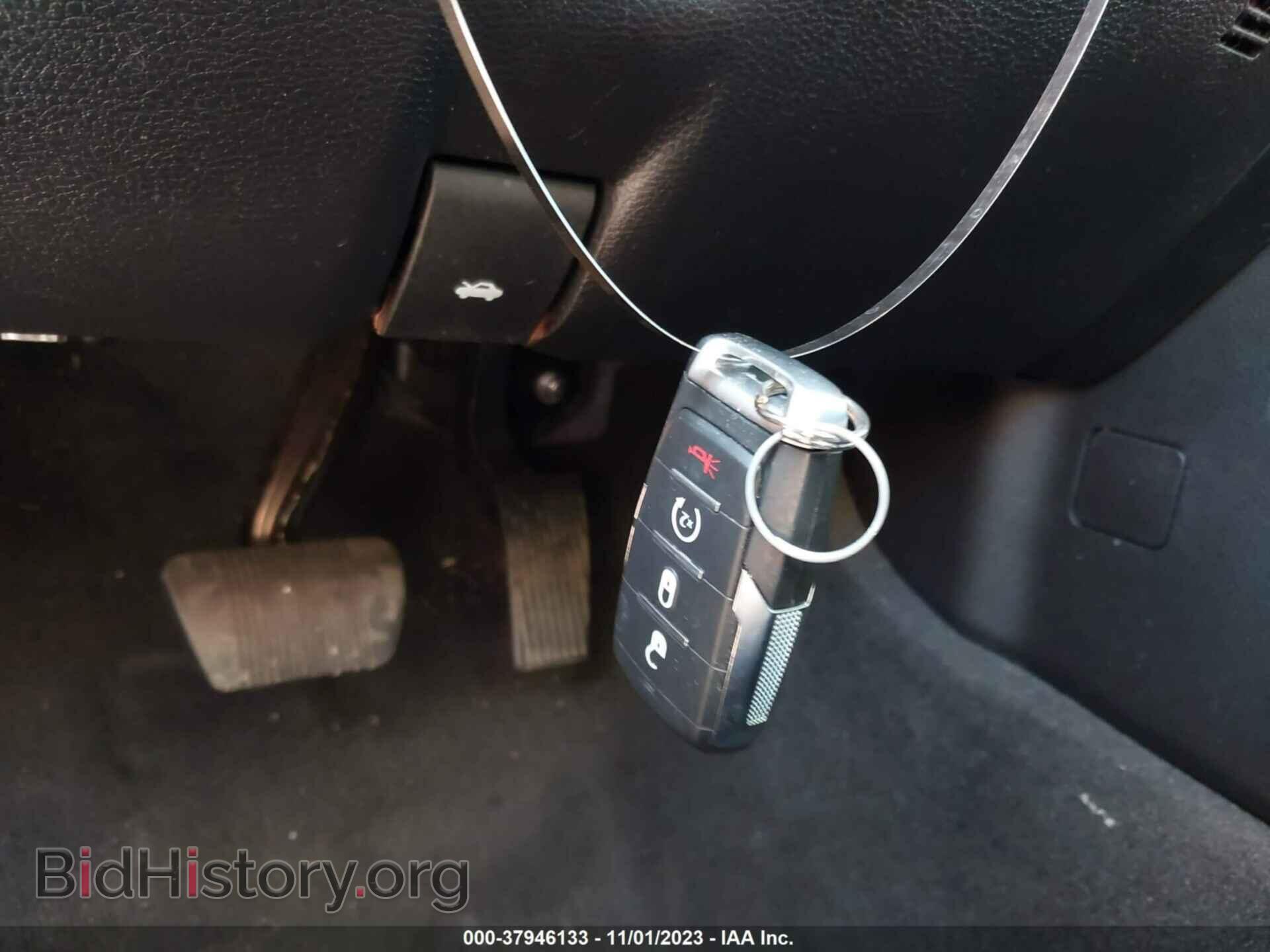 2021 RAM 1500 - VIN: 1C6SRFFT6MN500330 - Photo 11