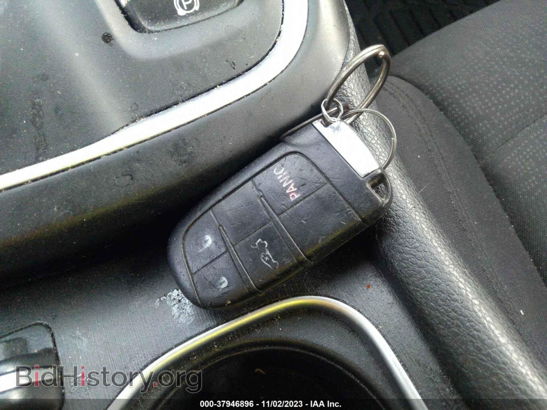 2015 CHRYSLER 200 - VIN: 1C3CCCAB7FN632838 - Photo 11