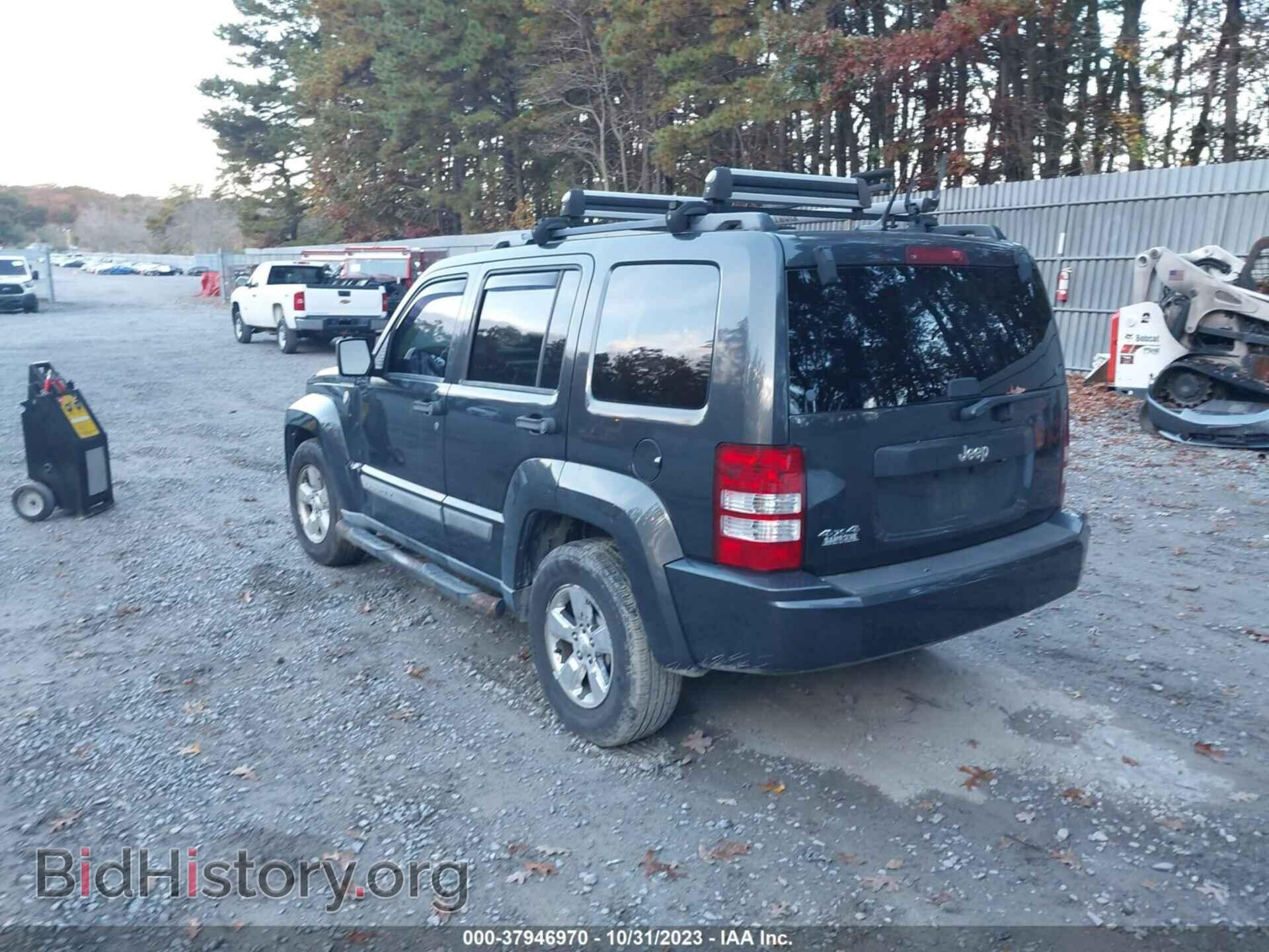 2011 JEEP LIBERTY - VIN: 1J4PN2GK9BW569247 - Фото 3
