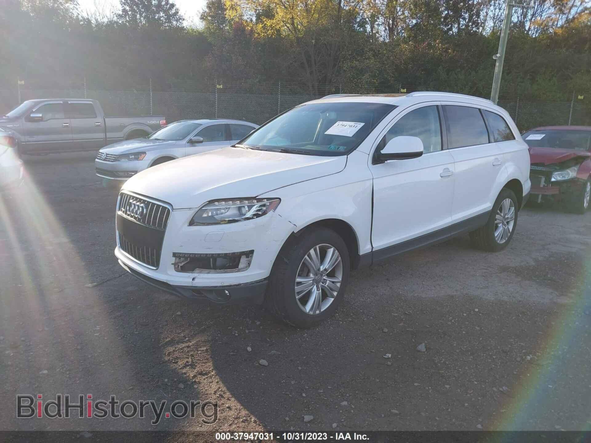 2010 AUDI Q7 - VIN: WA1LYAFE0AD005749 - Фото 2