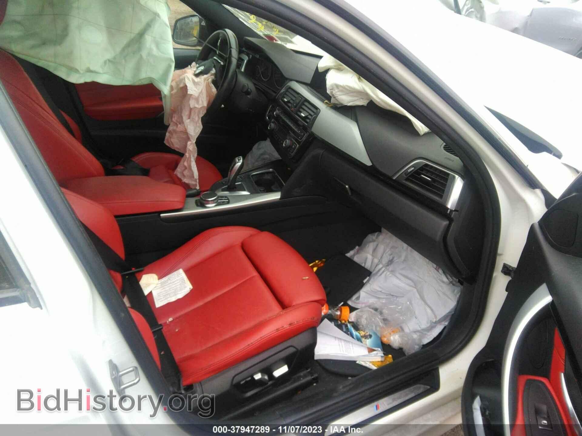 2018 BMW 330I - VIN: WBA8D9C55JEM33687 - Фото 5