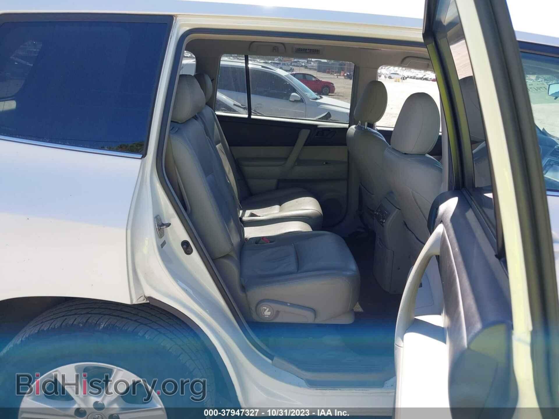2013 TOYOTA HIGHLANDER - VIN: 5TDZA3EH2DS031645 - Фото 8