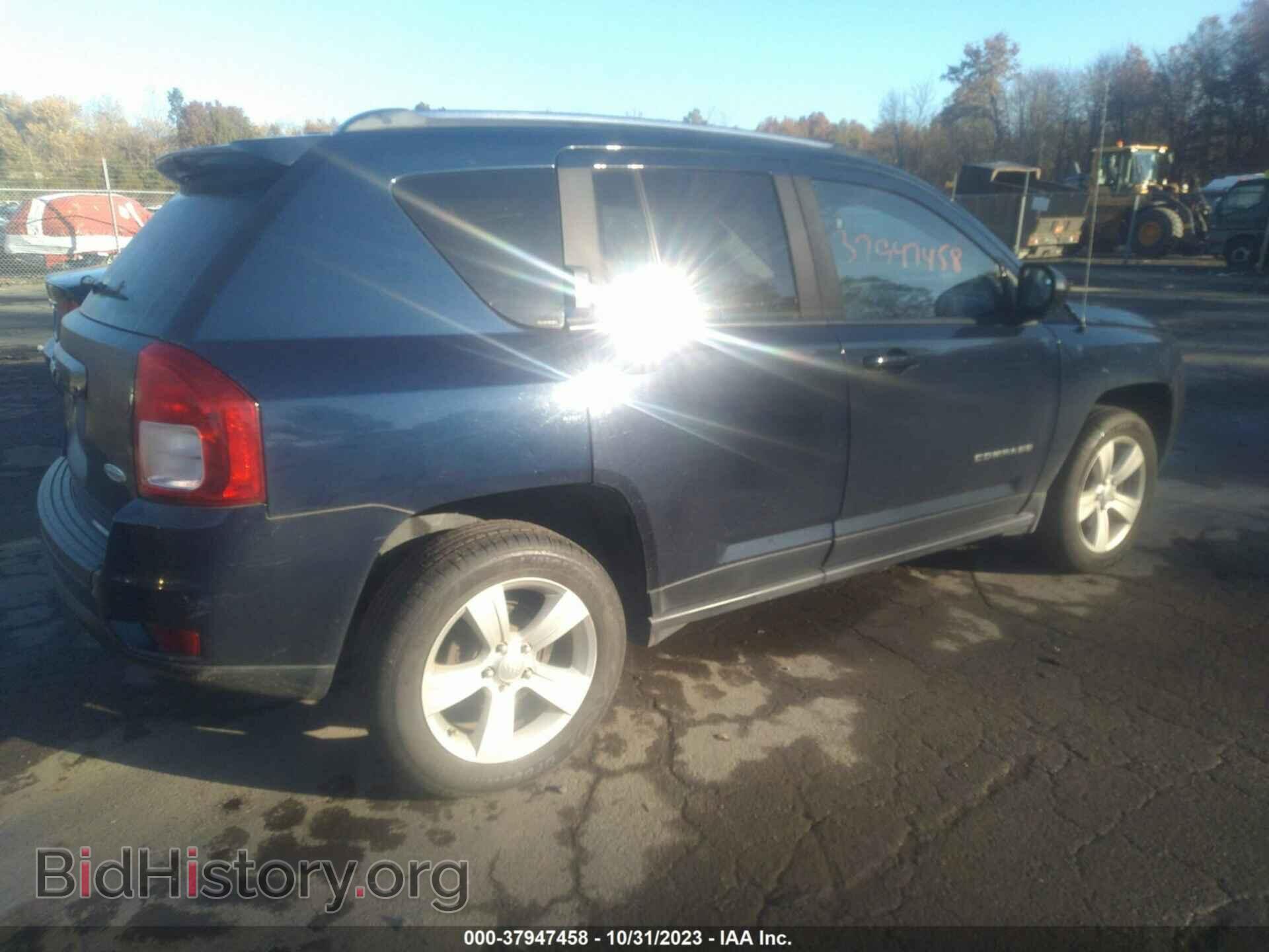 2012 JEEP COMPASS - VIN: 1C4NJDEB1CD624715 - Фото 4