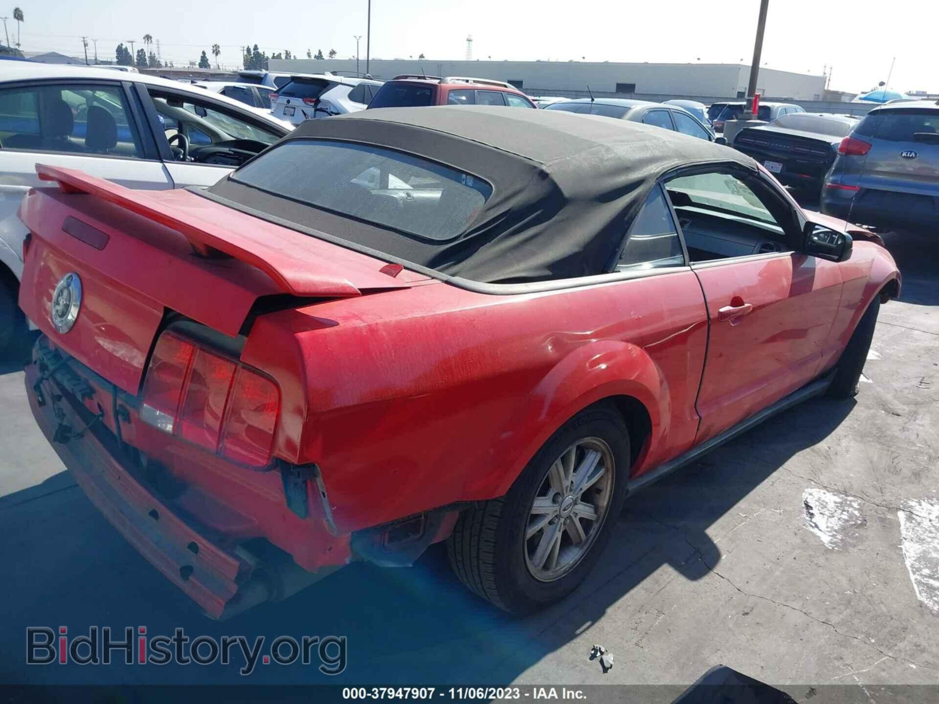 2006 FORD MUSTANG - VIN: 1ZVFT84N965227380 - Фото 4