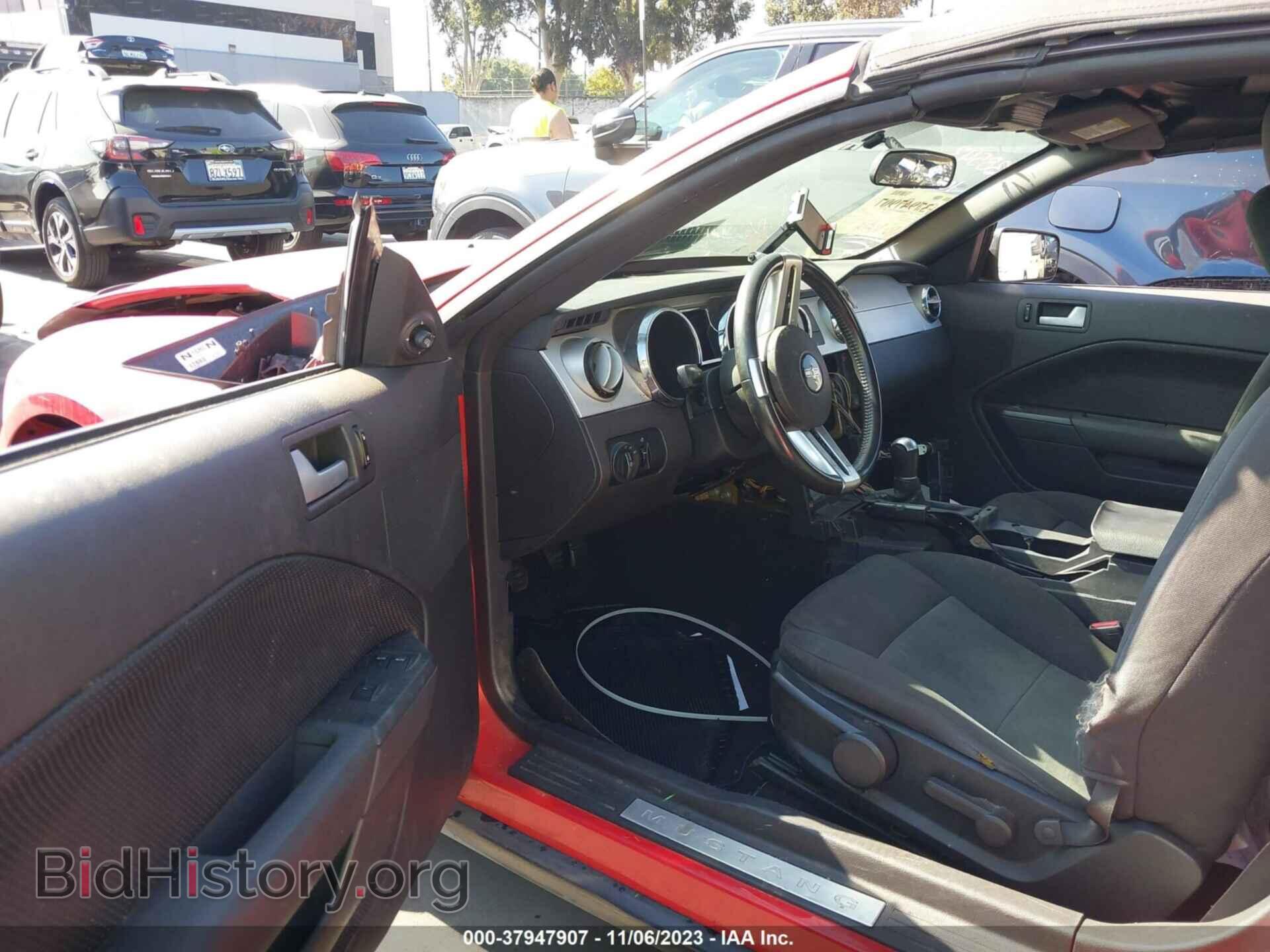 2006 FORD MUSTANG - VIN: 1ZVFT84N965227380 - Фото 5