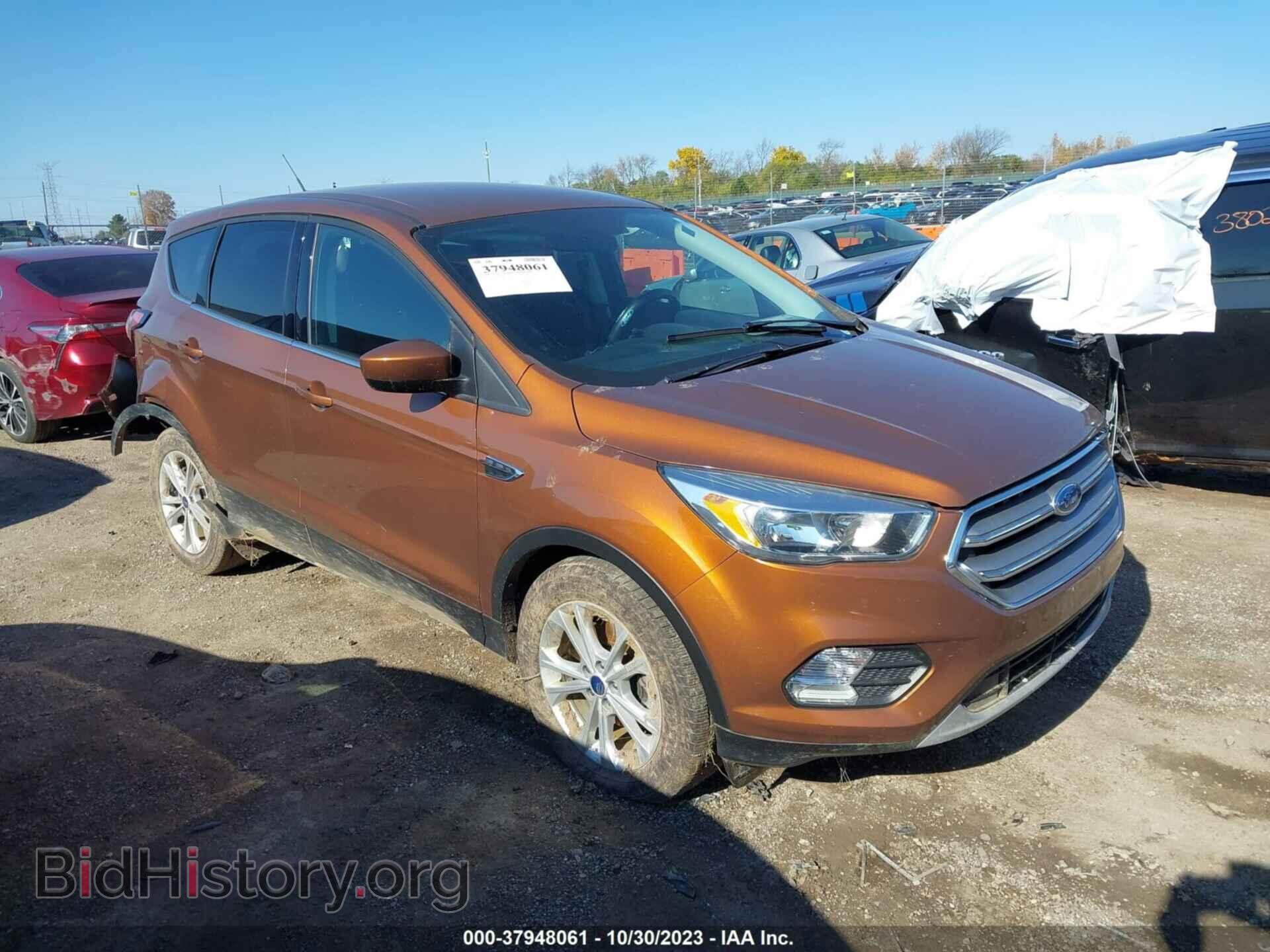 Фотография 1FMCU0GD1HUD09552 - FORD ESCAPE 2017