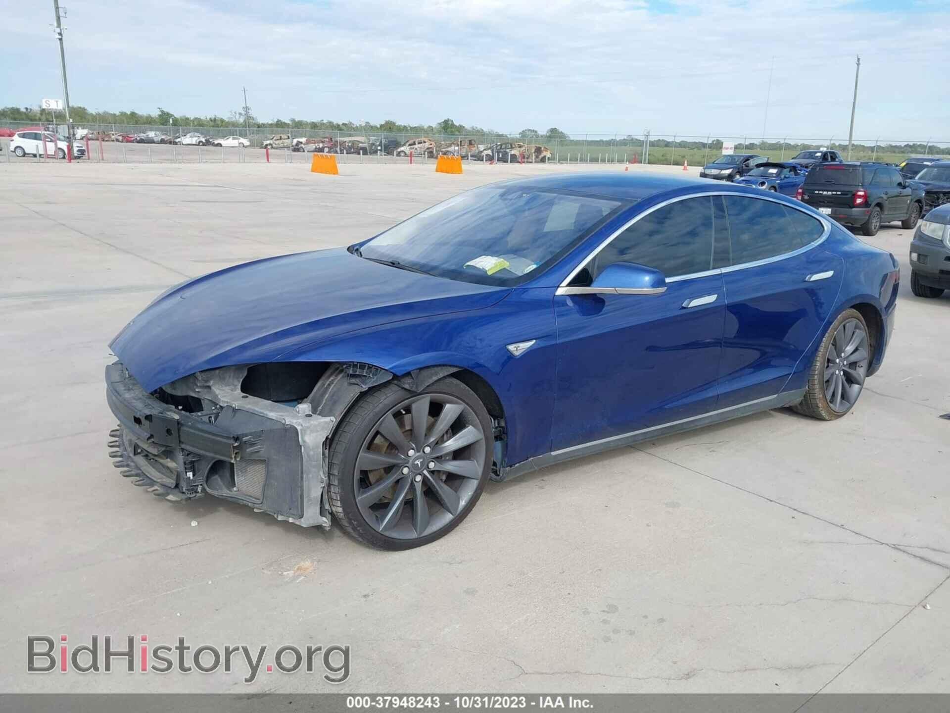 2015 TESLA MODEL S - VIN: 5YJSA1E11FF117142 - Photo 2