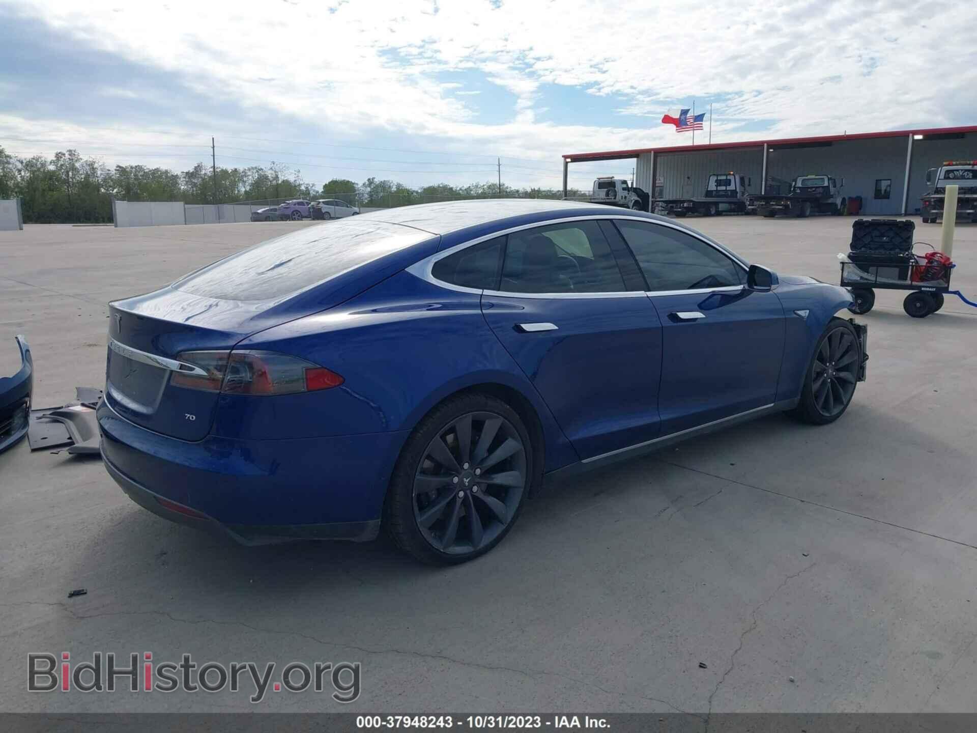 2015 TESLA MODEL S - VIN: 5YJSA1E11FF117142 - Photo 4