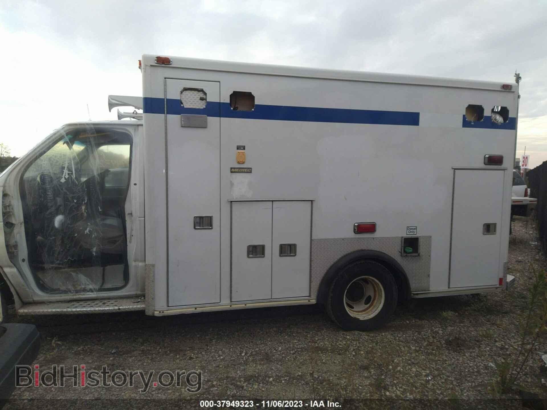 2008 FORD E-350 CUTAWAY - VIN: 1FDWE35P48DA77991 - Фото 4