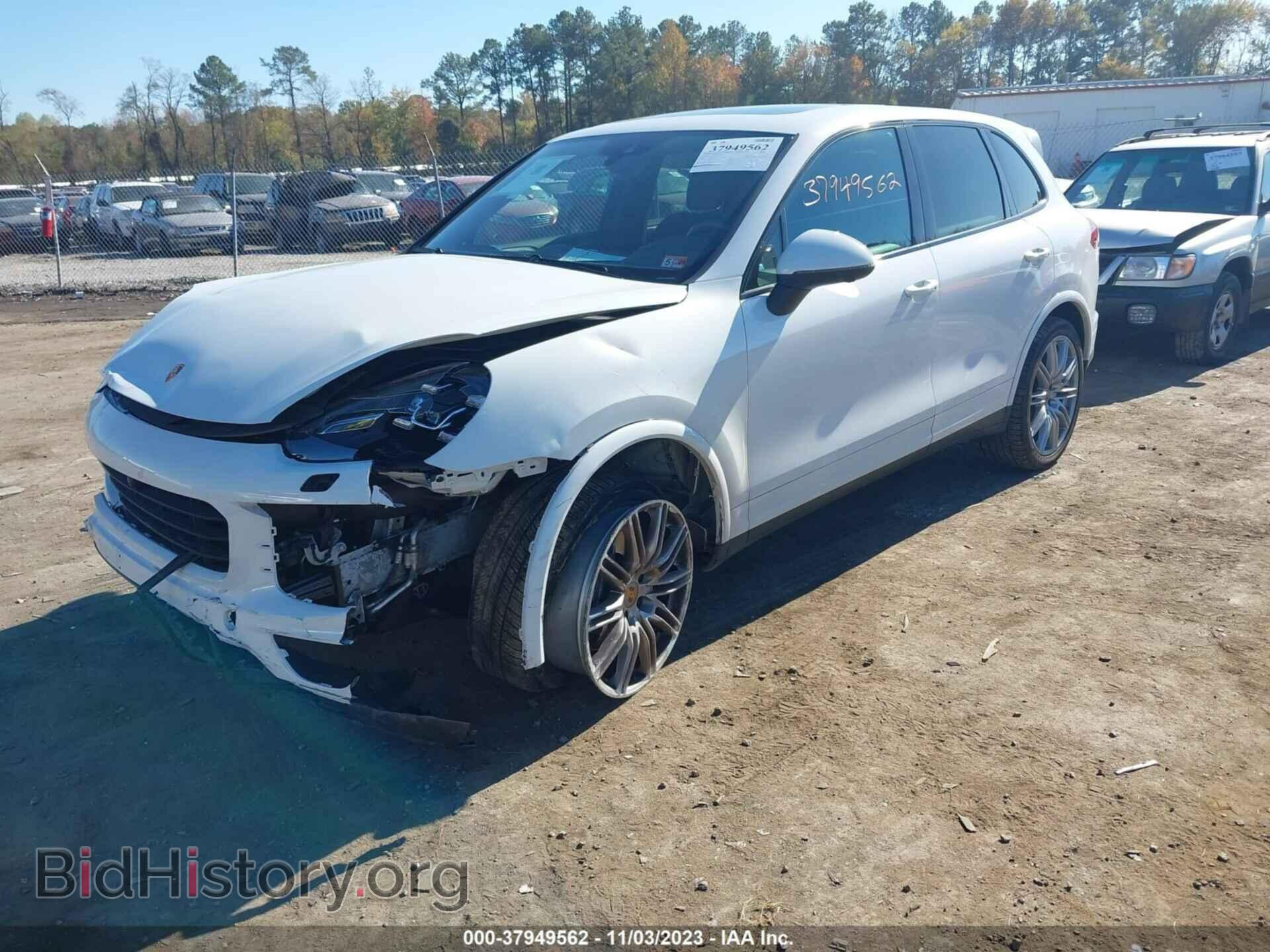 2018 PORSCHE CAYENNE - VIN: WP1AA2A27JKA06380 - Фото 2
