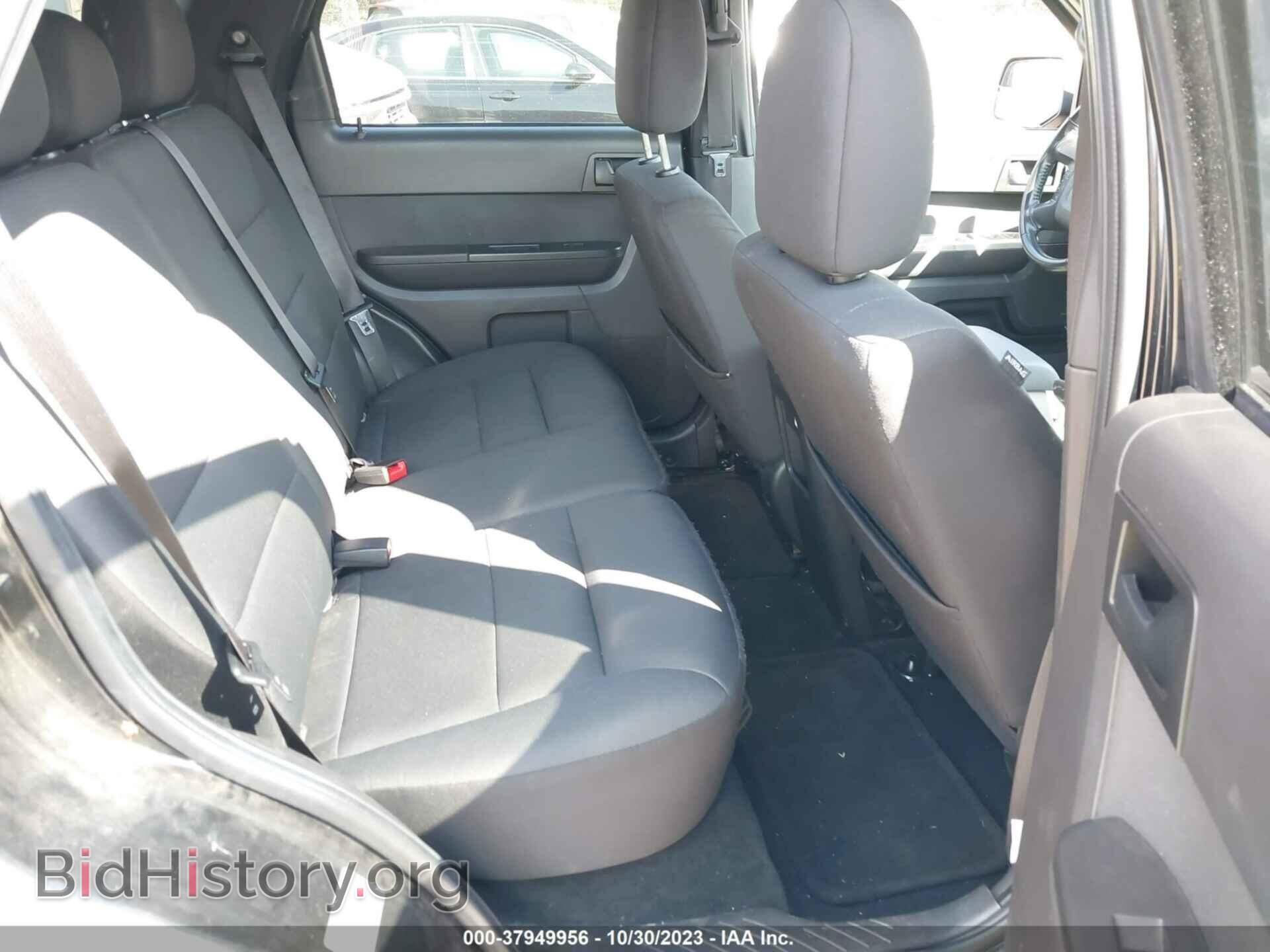 2011 FORD ESCAPE - VIN: 1FMCU0DG9BKA98702 - Фото 8