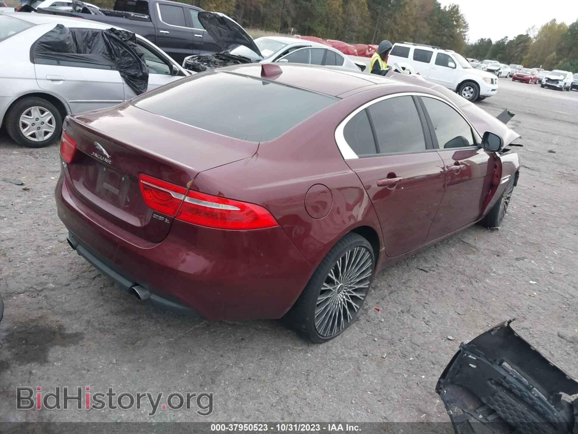 2017 JAGUAR XE - VIN: SAJAR4BG1HA963461 - Фото 4