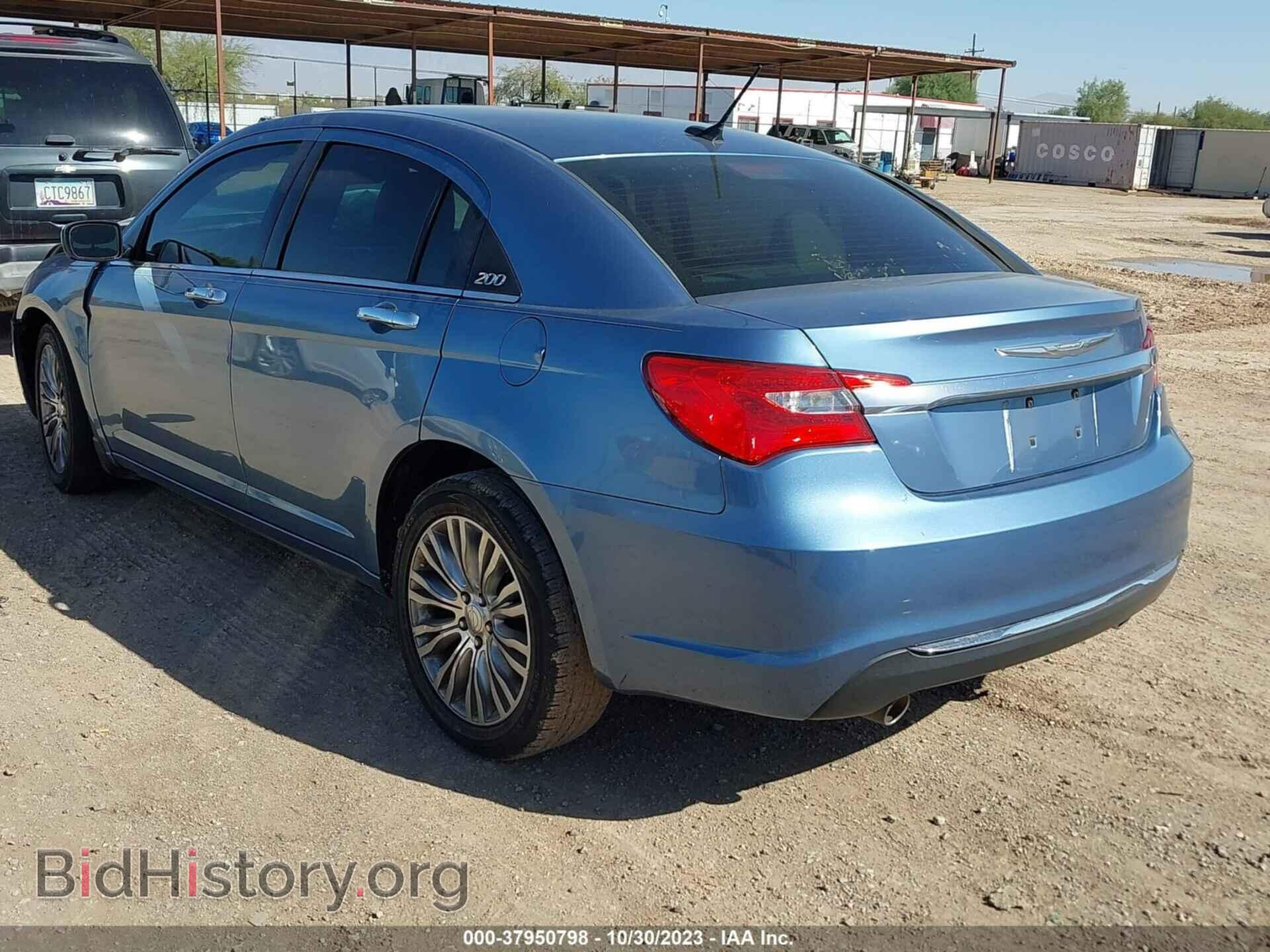 2011 CHRYSLER 200 - VIN: 1C3BC2FG8BN618449 - Photo 3