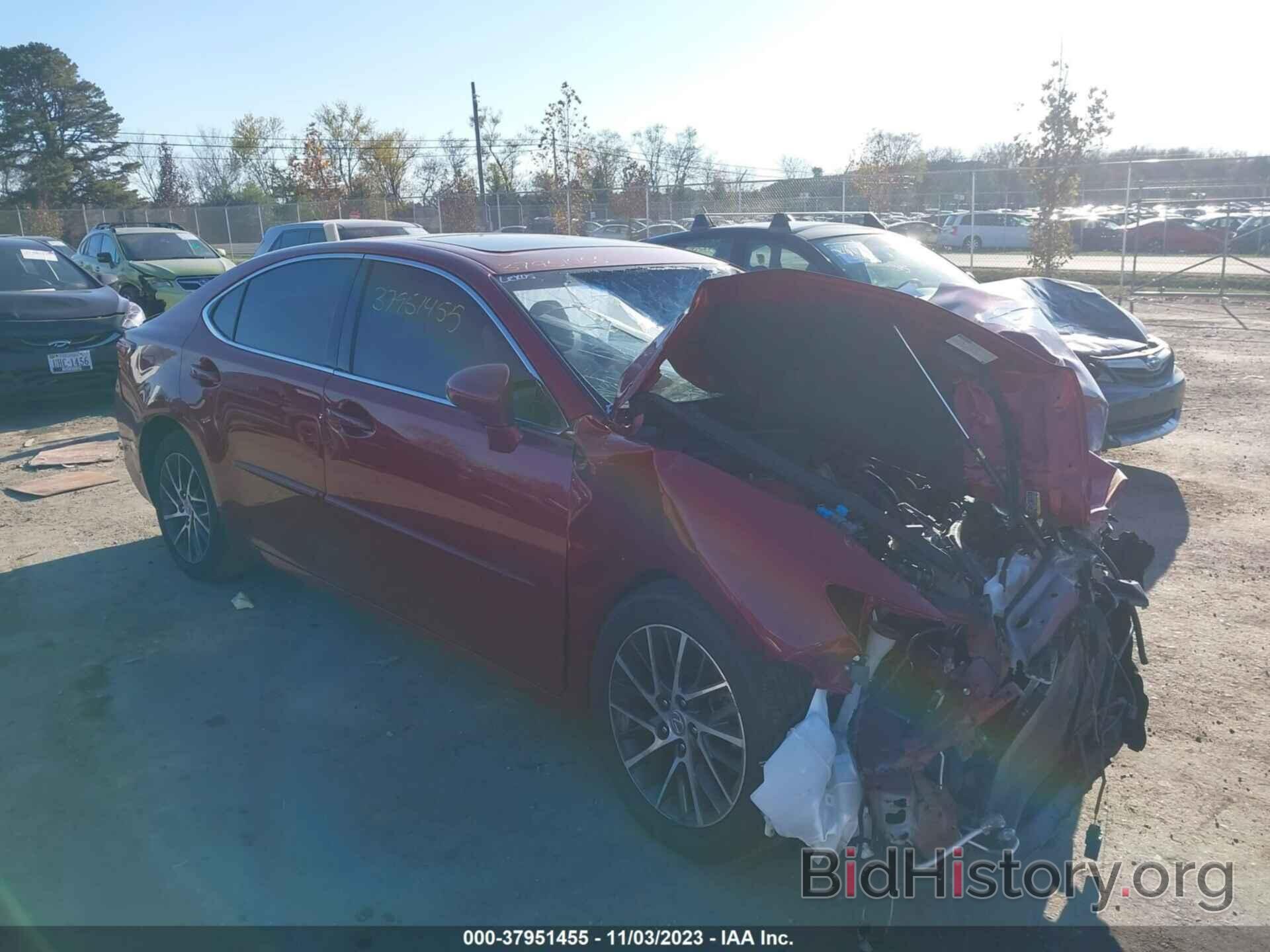 Photo JTHBK1GG6G2216430 - LEXUS ES 350 2016