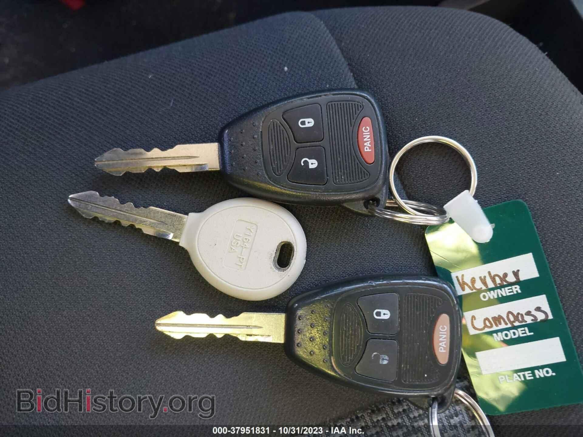 2008 JEEP COMPASS - VIN: 1J8FF47W38D528297 - Фото 11