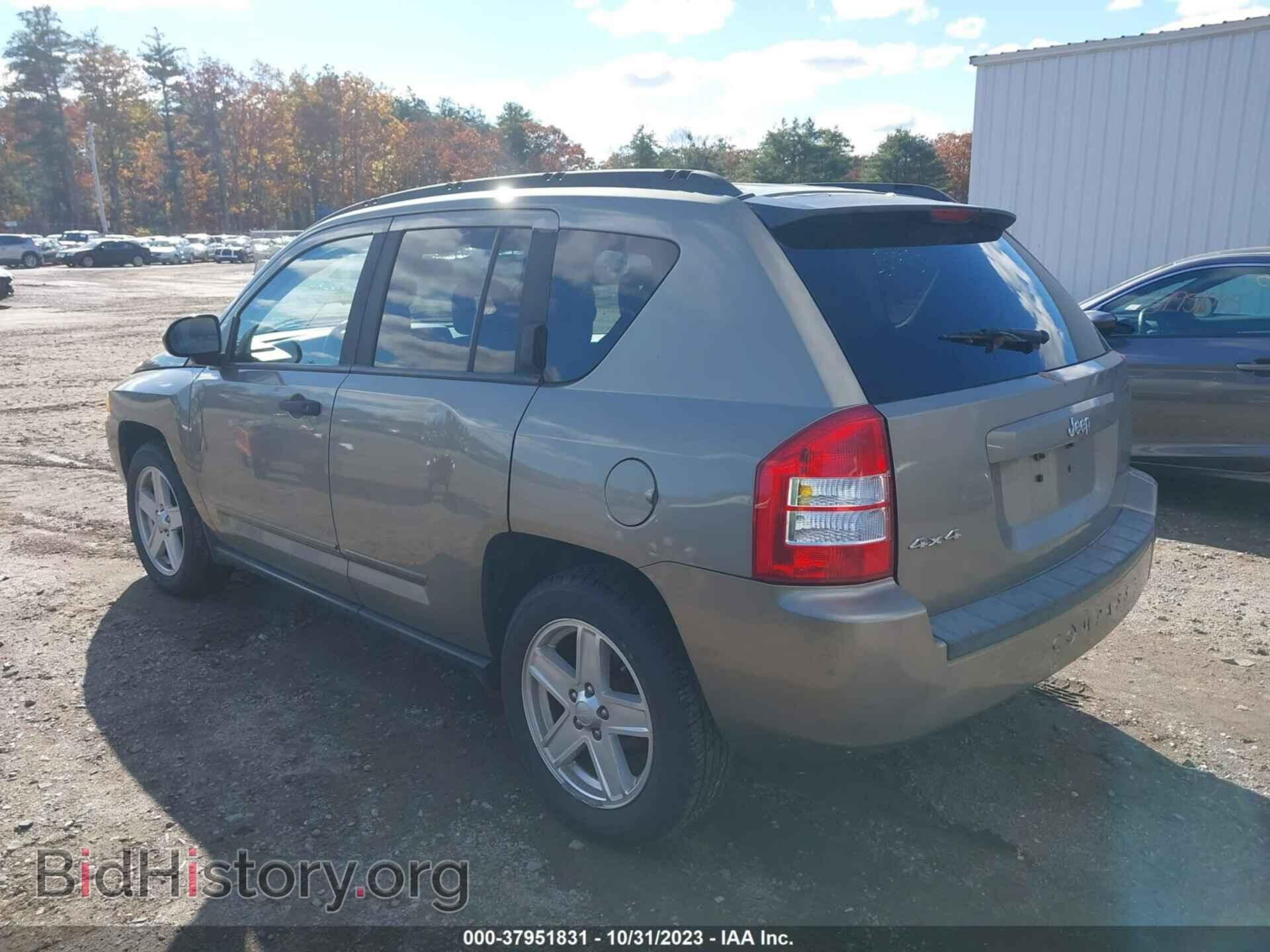 2008 JEEP COMPASS - VIN: 1J8FF47W38D528297 - Фото 3