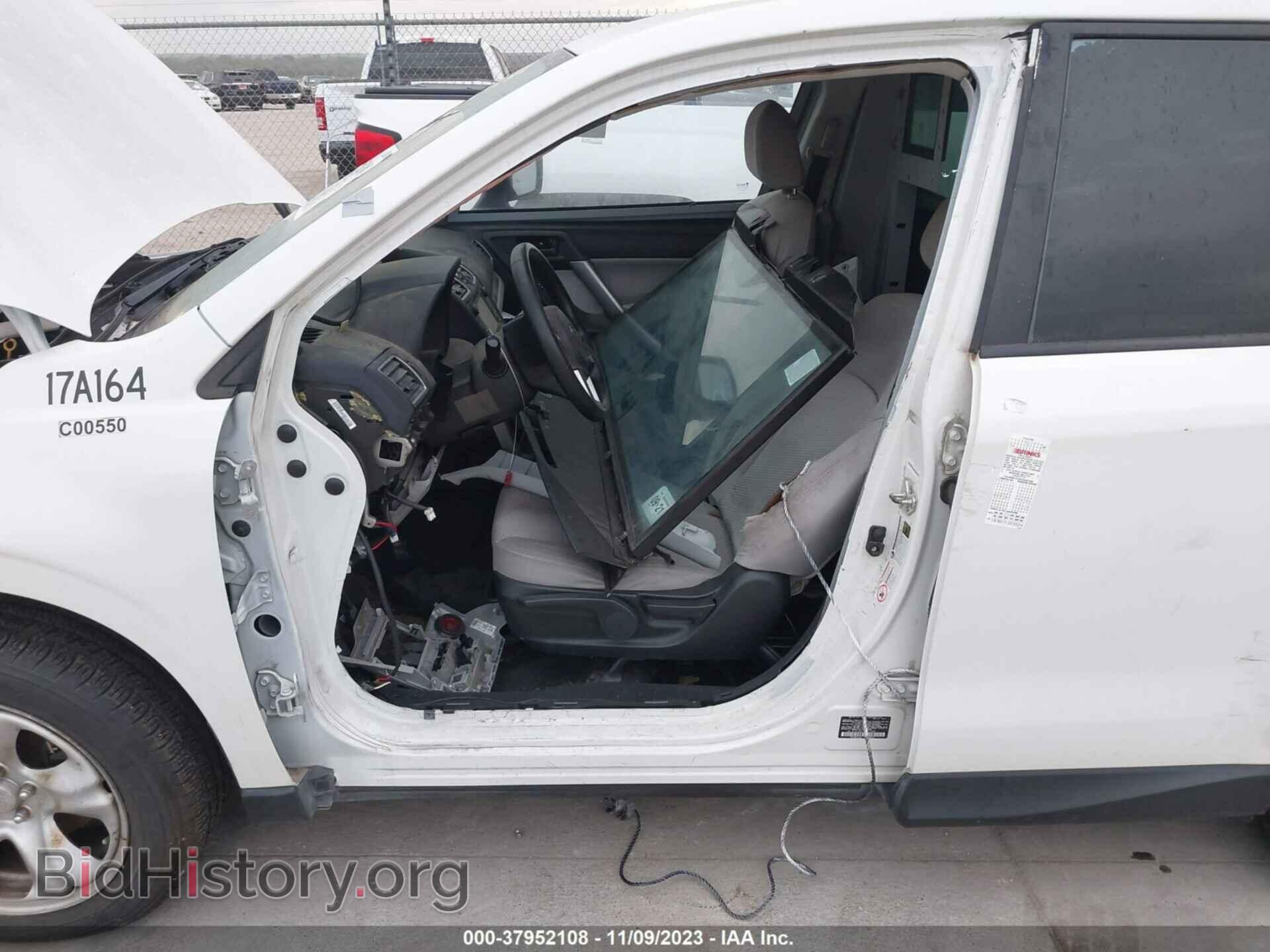 2017 SUBARU FORESTER - VIN: JF2SJAAC6HH473582 - Фото 6