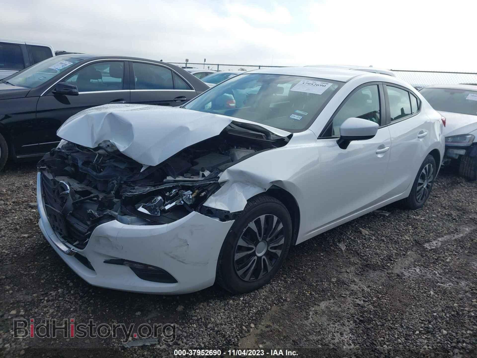 2017 MAZDA MAZDA3 - VIN: 3MZBN1U74HM101331 - Фото 2