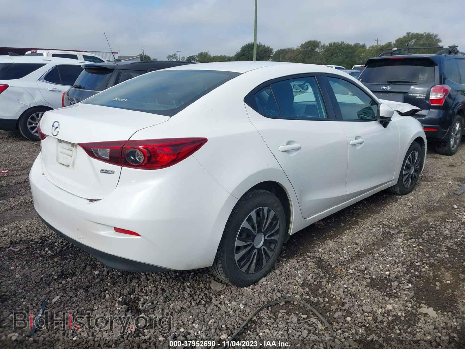 2017 MAZDA MAZDA3 - VIN: 3MZBN1U74HM101331 - Фото 4