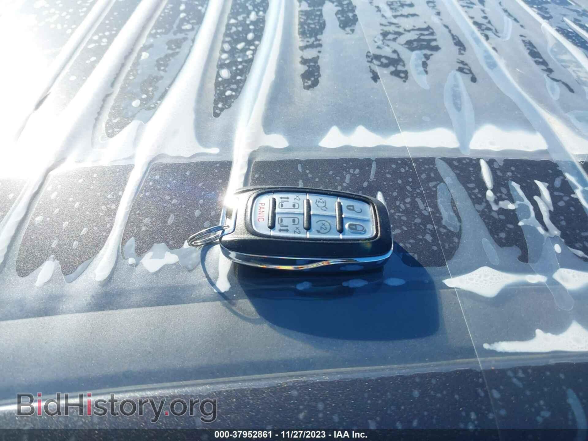 2019 CHRYSLER PACIFICA - VIN: 2C4RC1FG2KR522579 - Фото 11