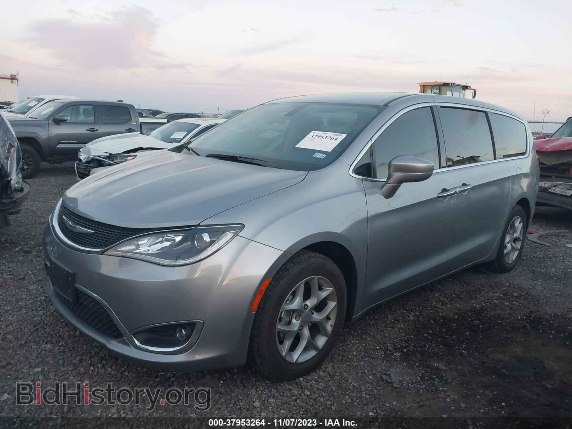 2019 CHRYSLER PACIFICA - VIN: 2C4RC1FG6KR550837 - Photo 2