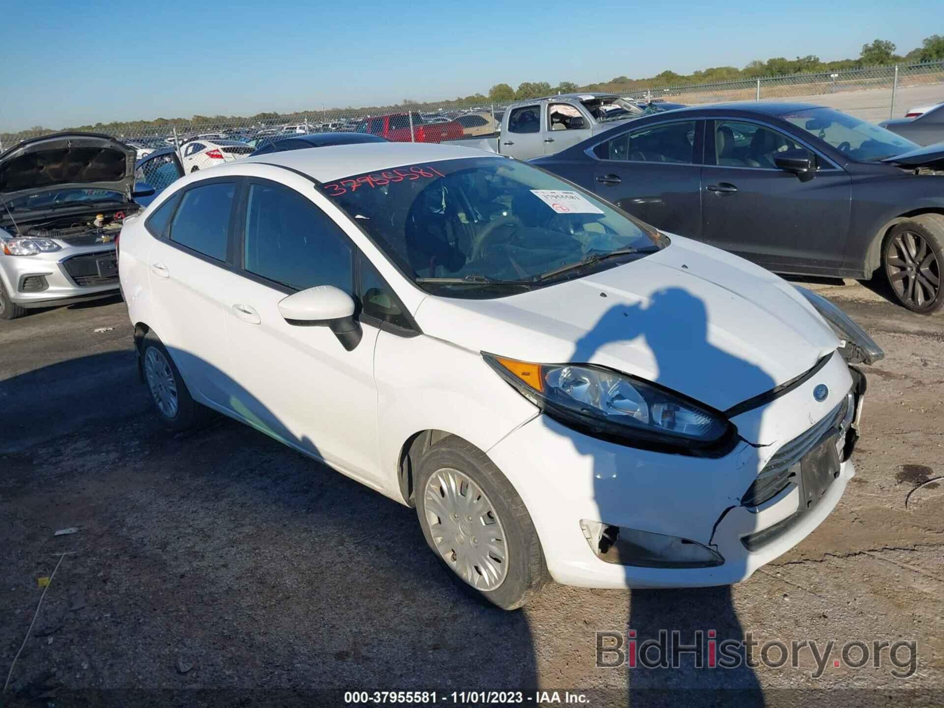 Photo 3FADP4AJ5GM110728 - FORD FIESTA 2016