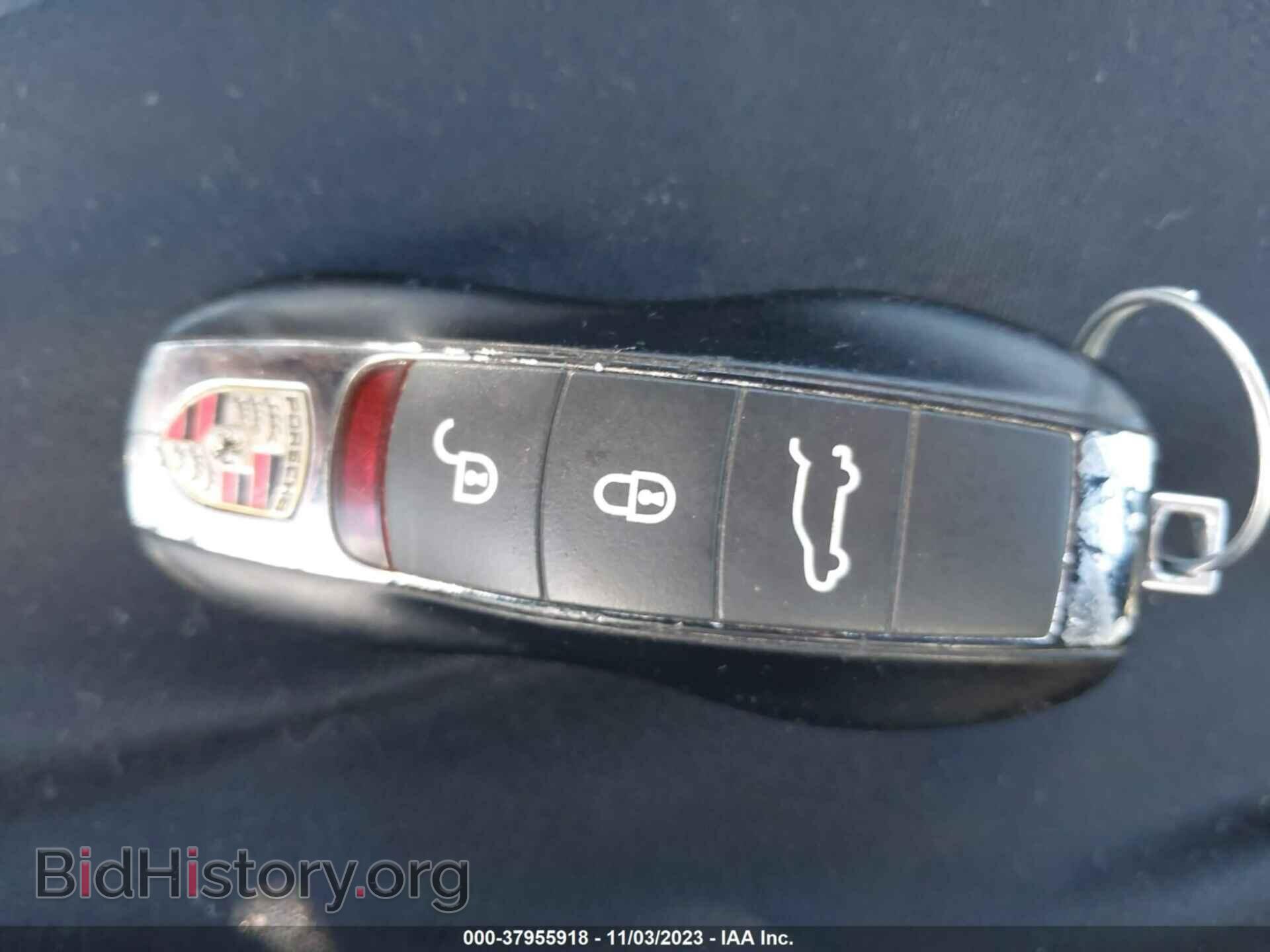 2011 PORSCHE CAYENNE - VIN: WP1AC2A28BLA84706 - Фото 11