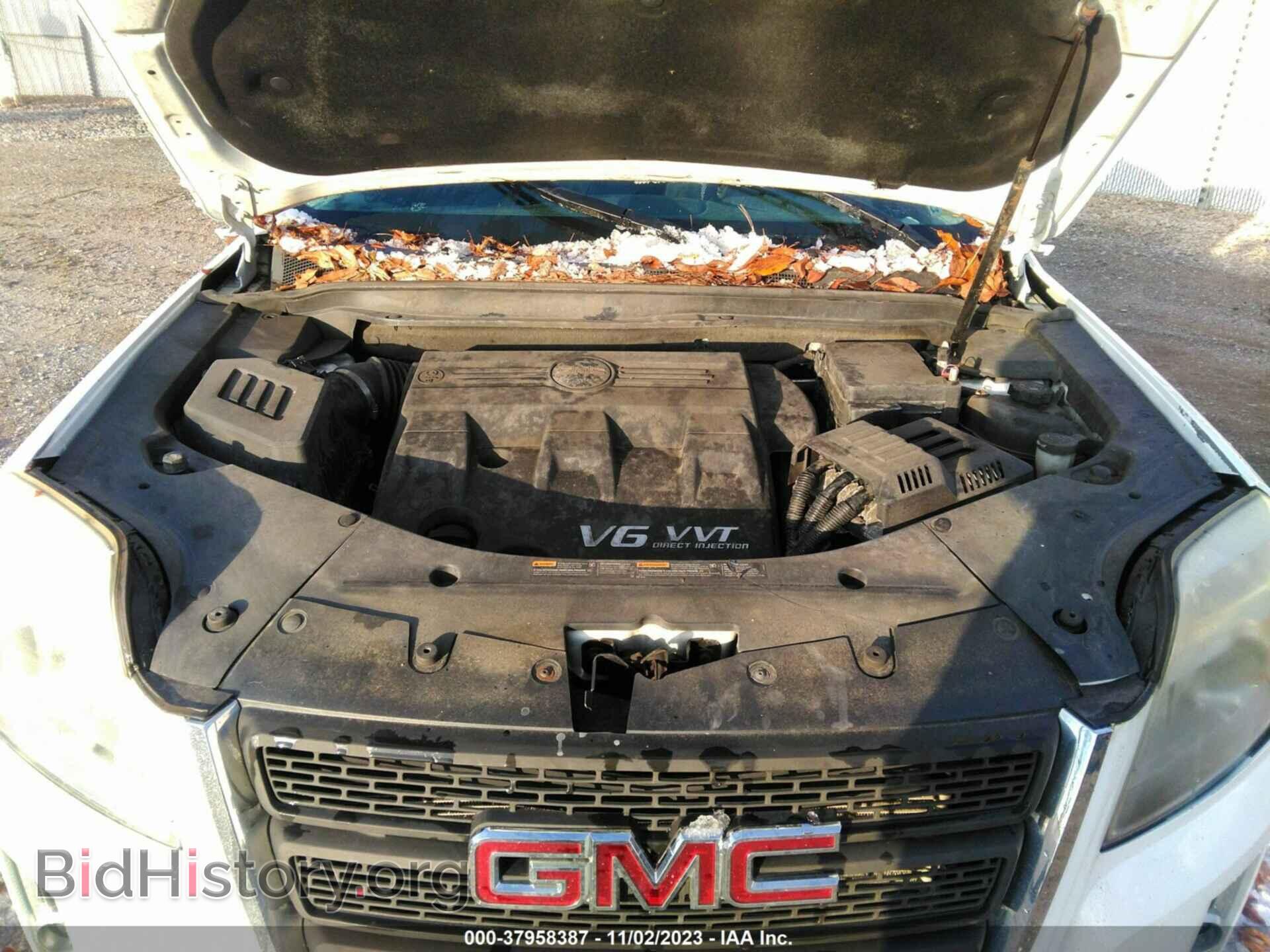 2011 GMC TERRAIN - VIN: 2CTFLTE55B6331534 - Photo 10